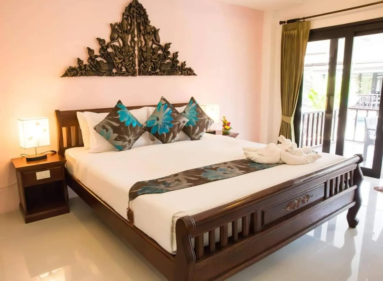 Grand Deluxe Double Room with Pool Access in The Florist Resort