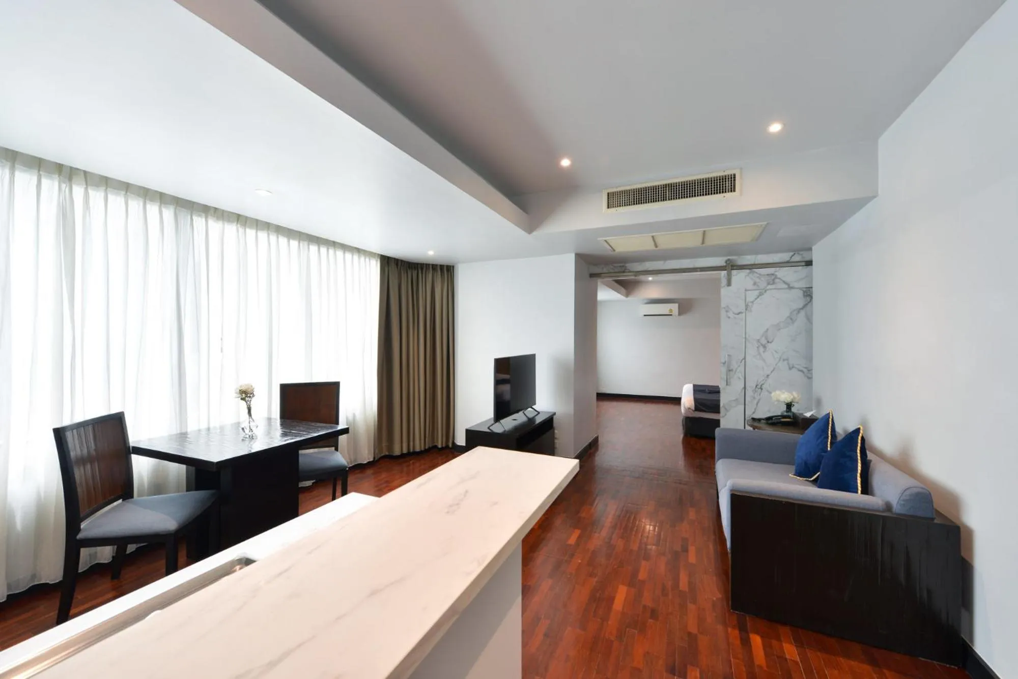 One-Bedroom Suite in Abloom Exclusive Serviced Apartments