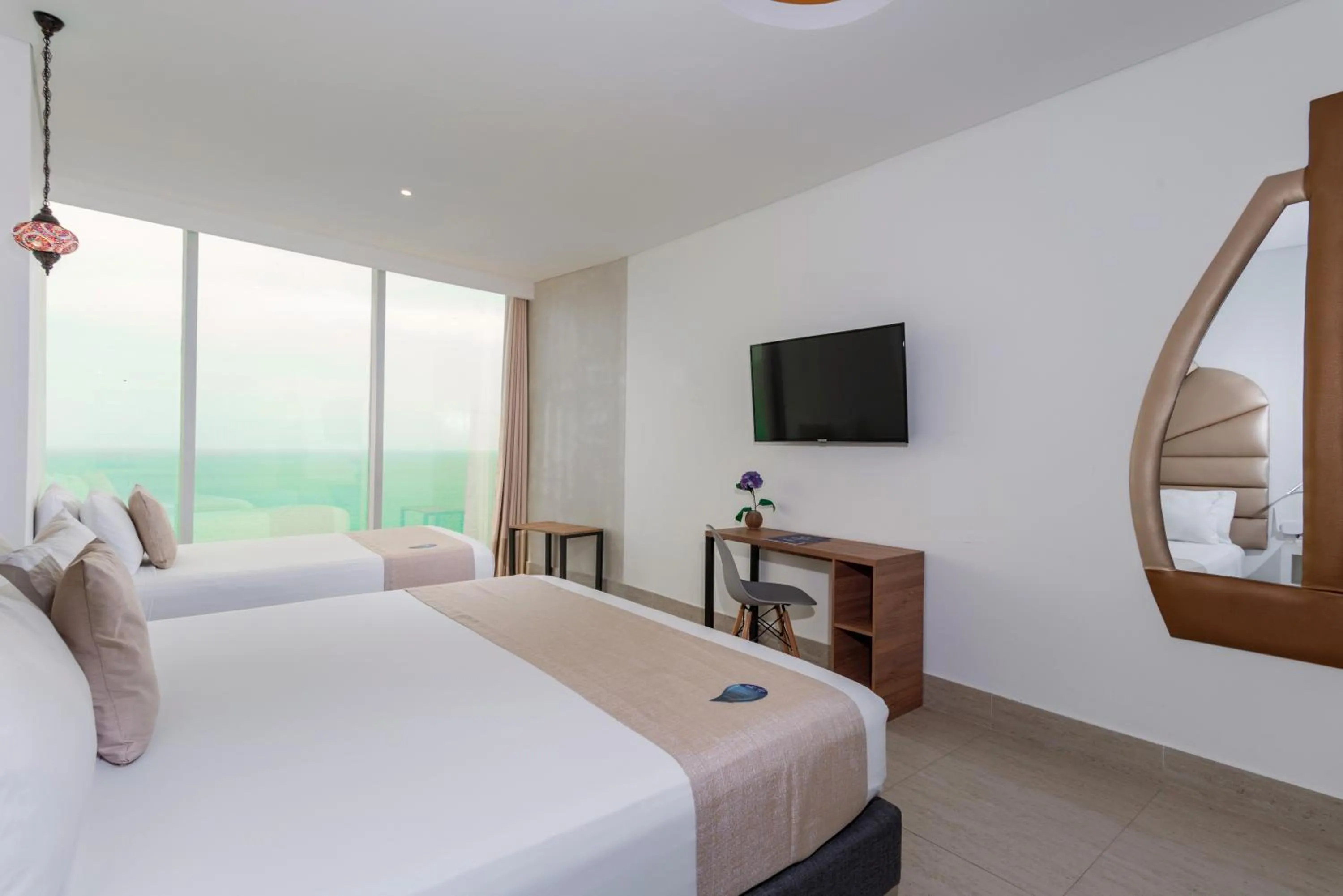 Superior Twin Room in Hotel Cartagena Dubai