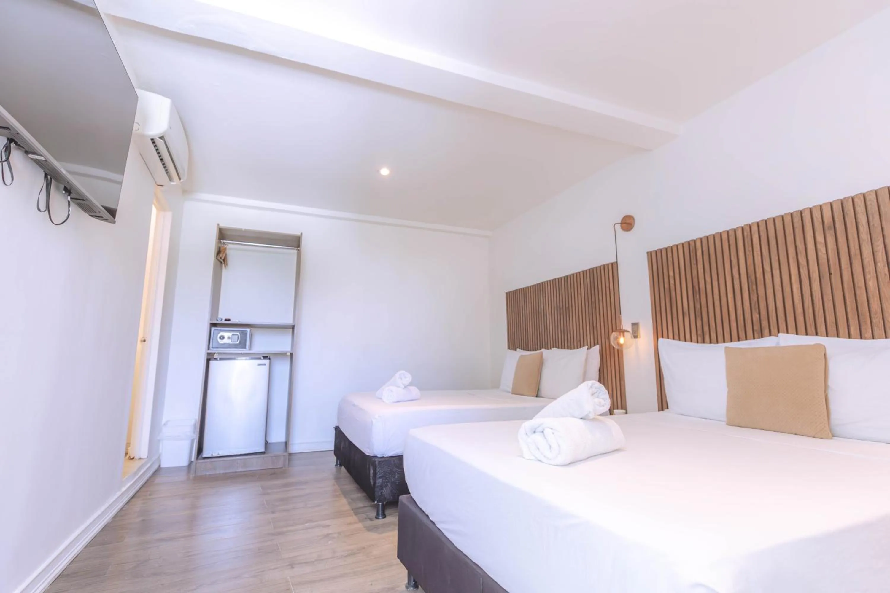 Deluxe Quadruple Room in Ataraxy Hotel Boutique