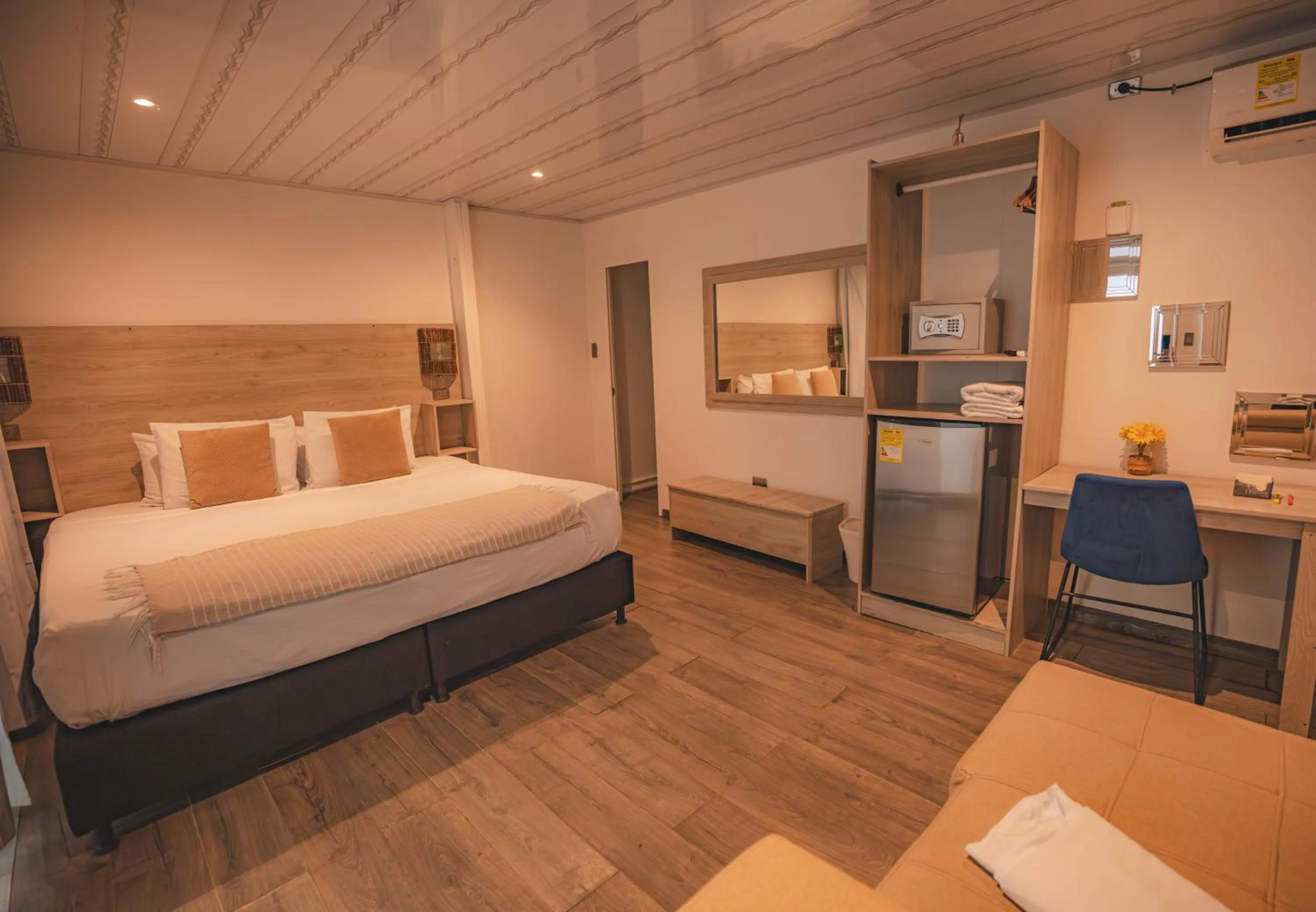 Superior Double Room in Ataraxy Hotel Boutique