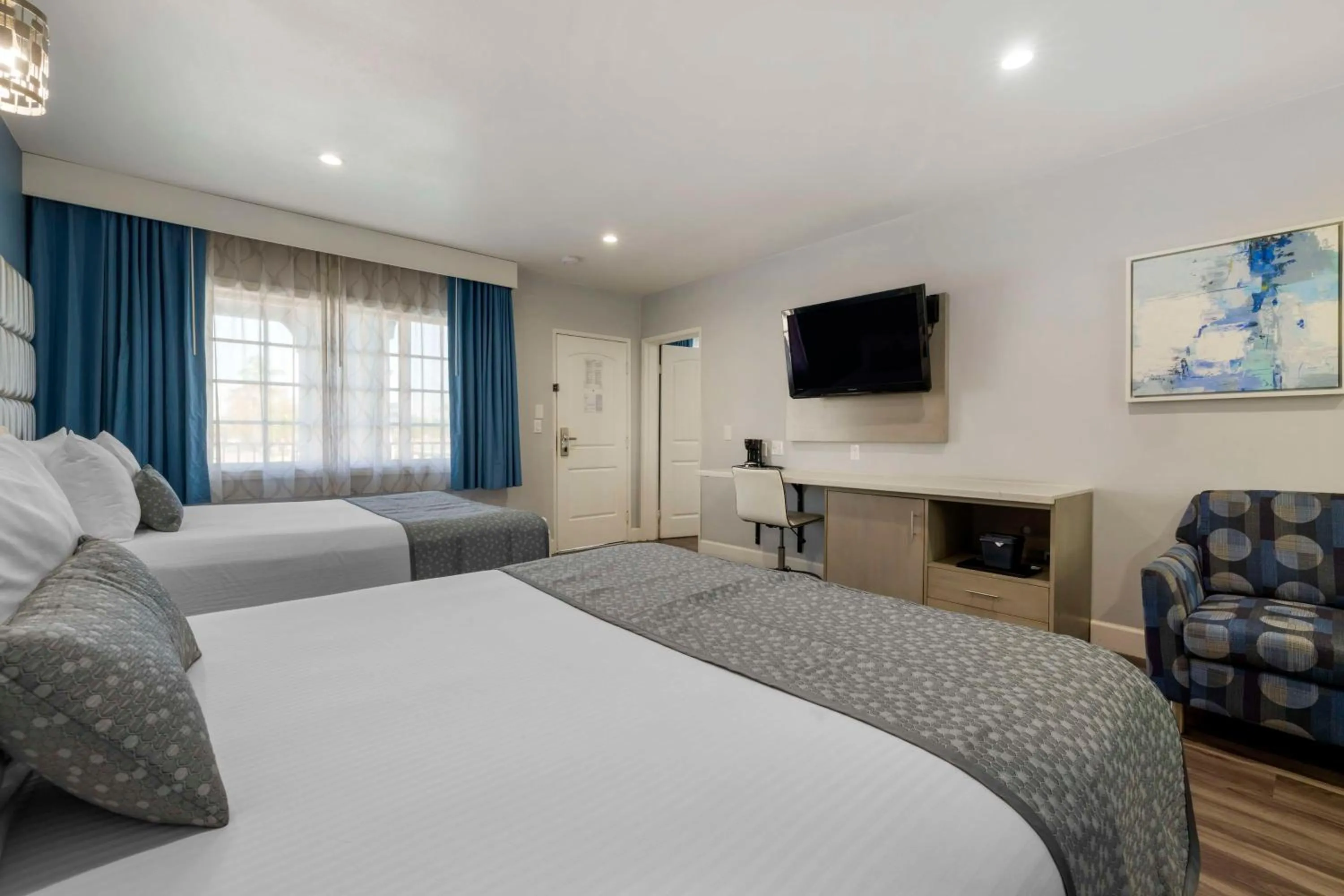 Queen Room with Two Queen Beds - Non-Smoking in Best Western Orange Plaza
