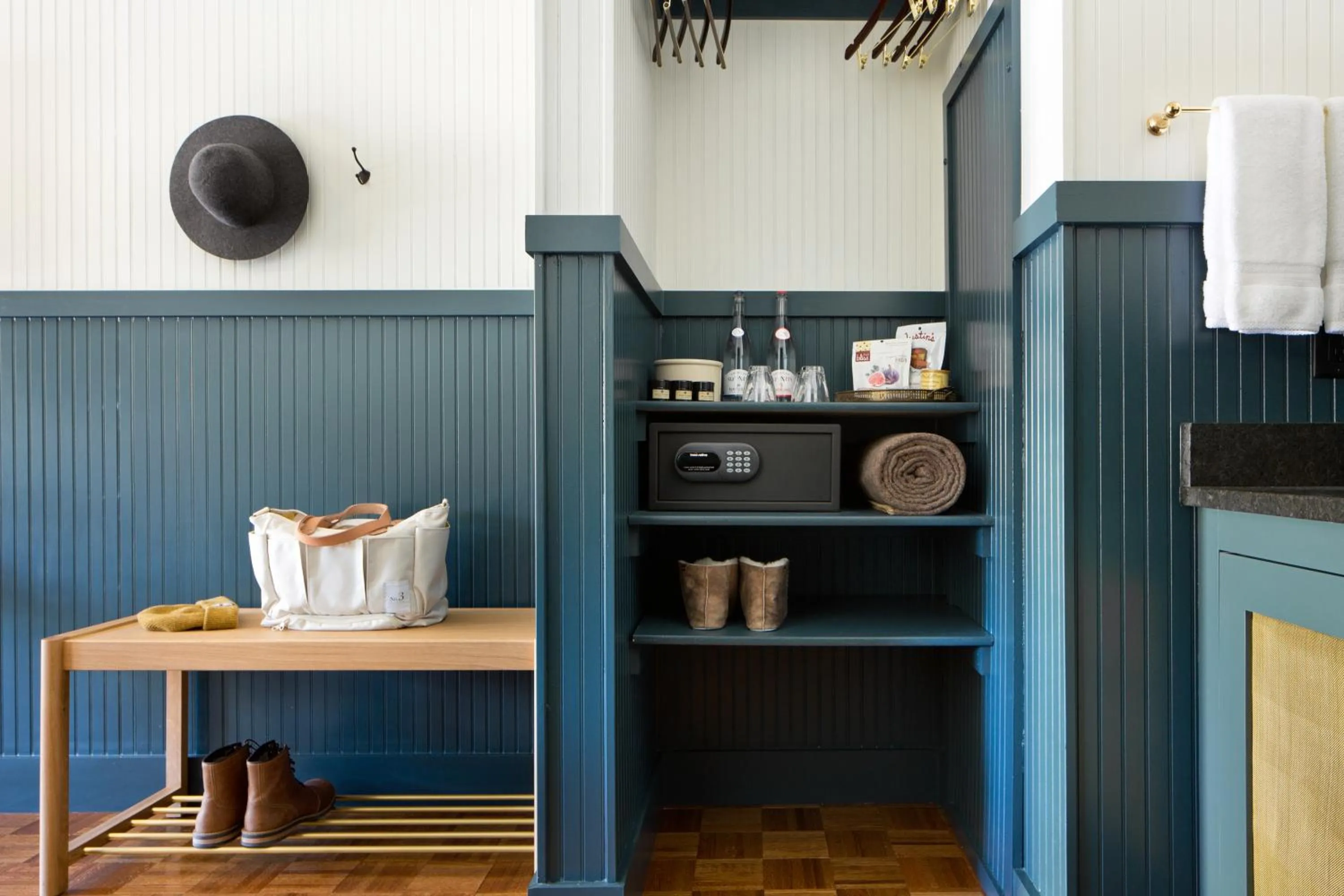 King Room - Disability Access in Anvil Hotel