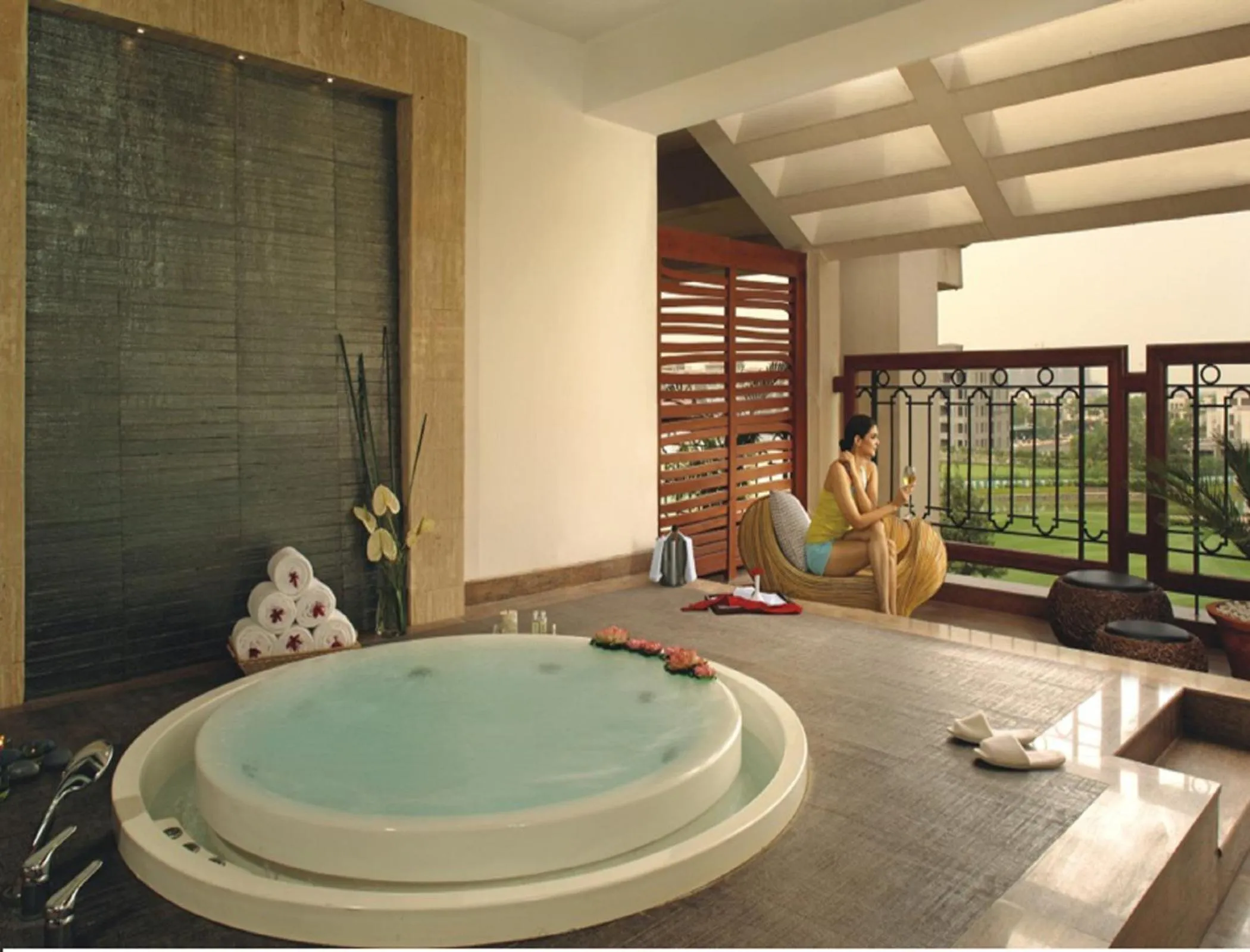 Premium suite in Jaypee Greens Golf and Spa Resort