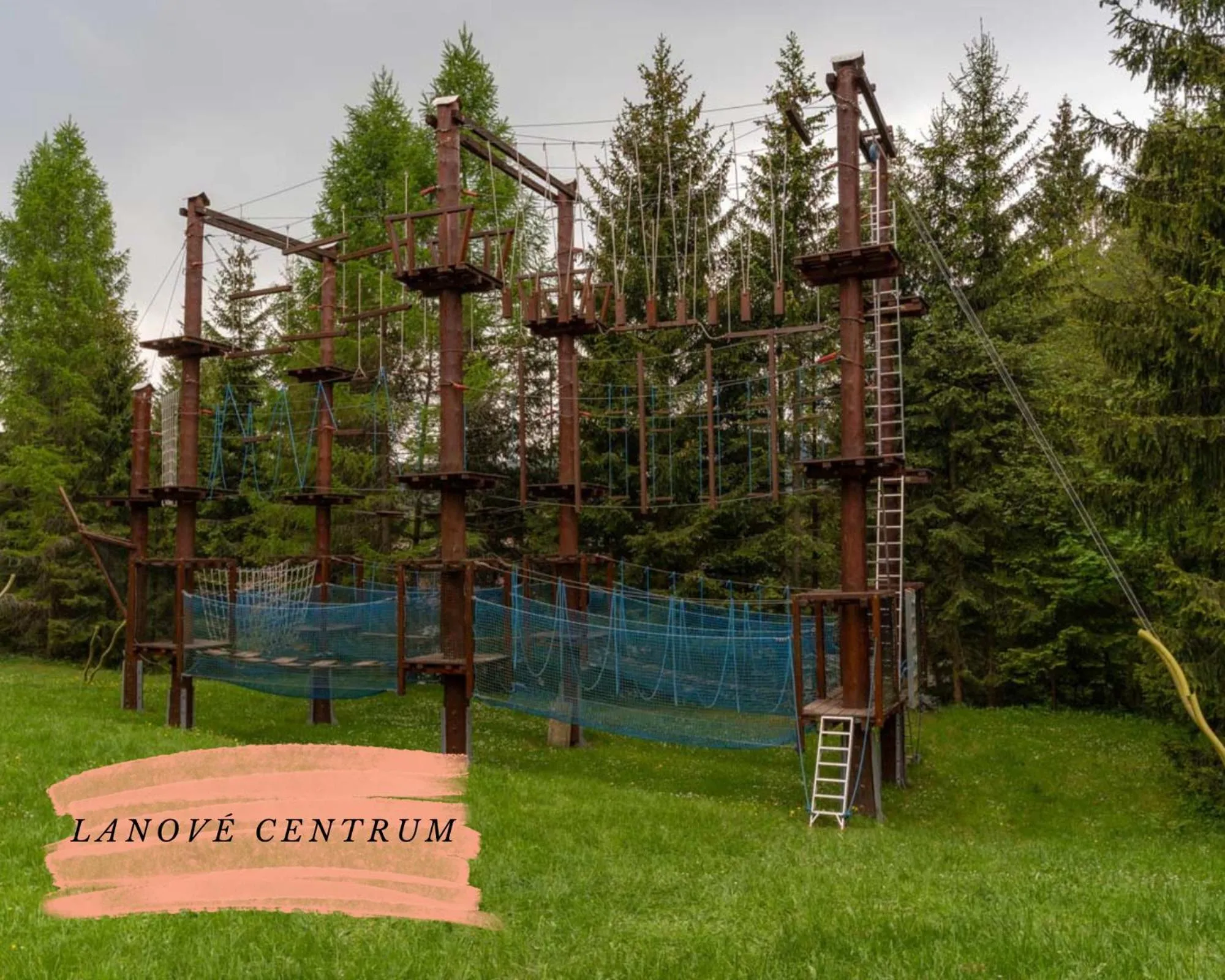 6-Bed Mixed Dormitory Room in Depandance hotelu Kamzík