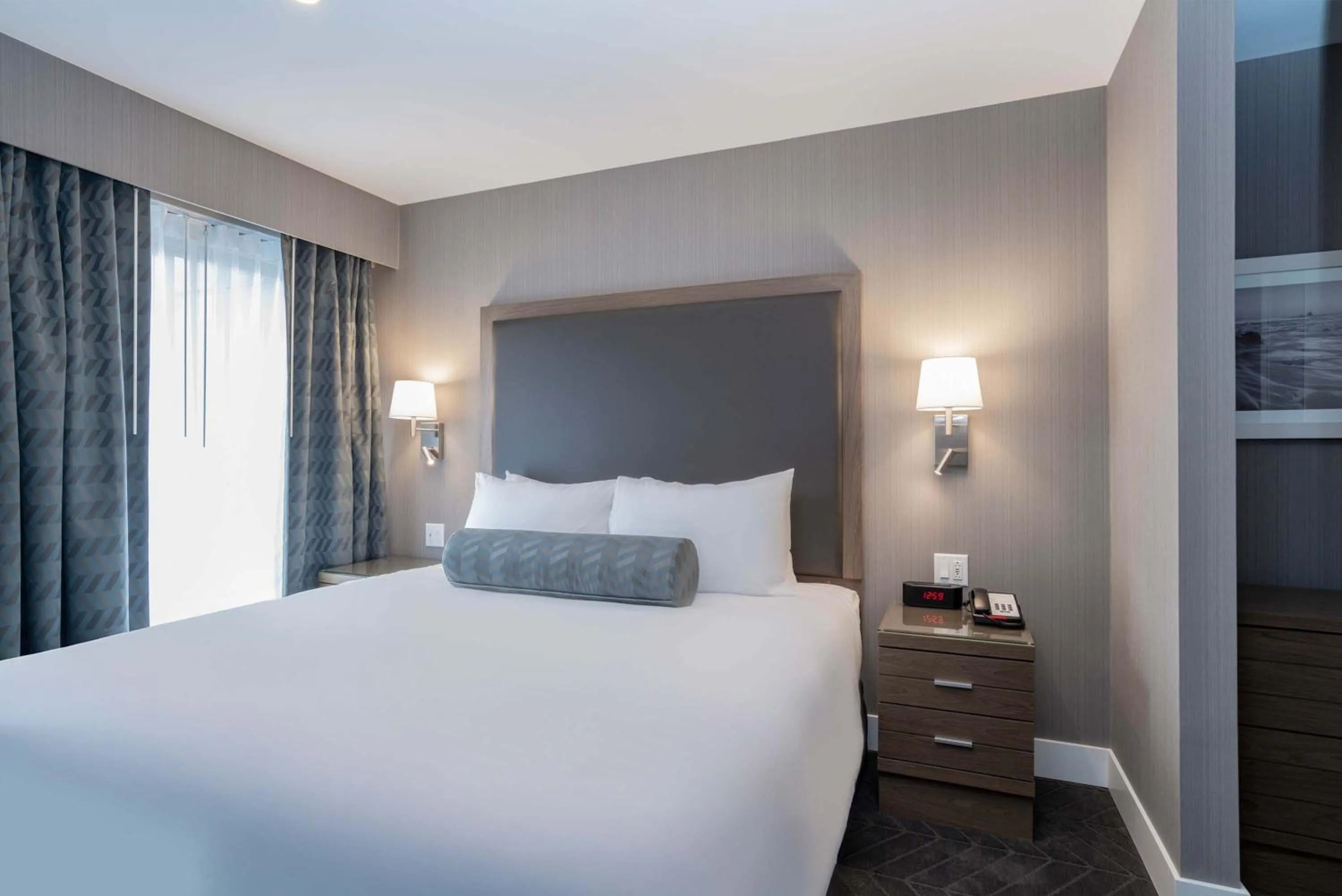 Standard Suite, 1 King Bed, Kitchen in Sandman Signature St. John's Hotel