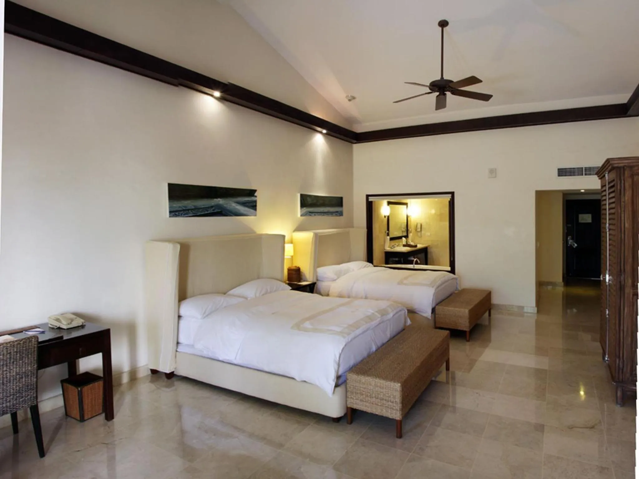 Superior Junior Suite with Garden View in Casa Colonial Beach & Spa