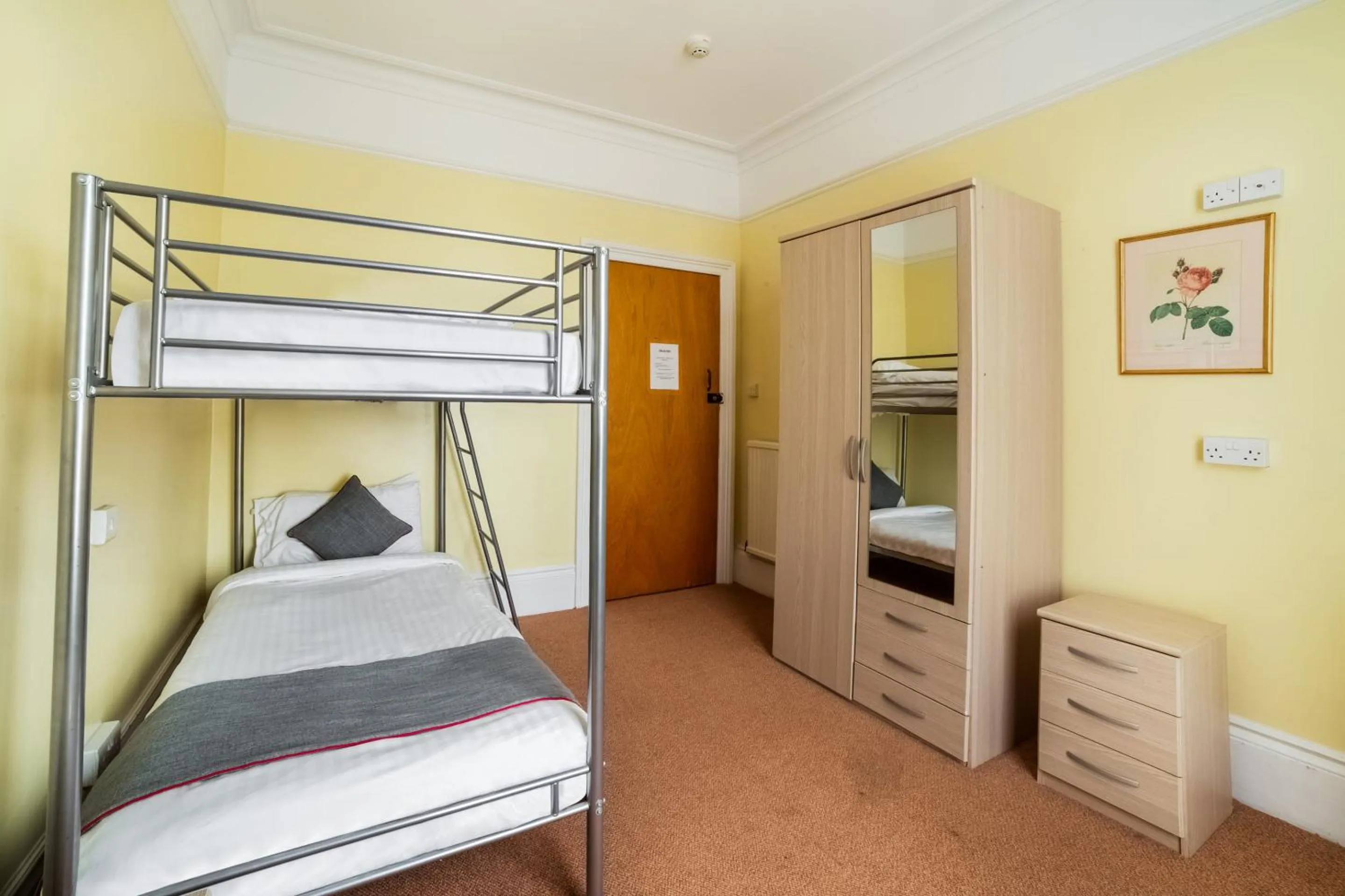 Superior Family Room (5 Beds) in OYO Eagle House Hotel, St Leonards Hastings