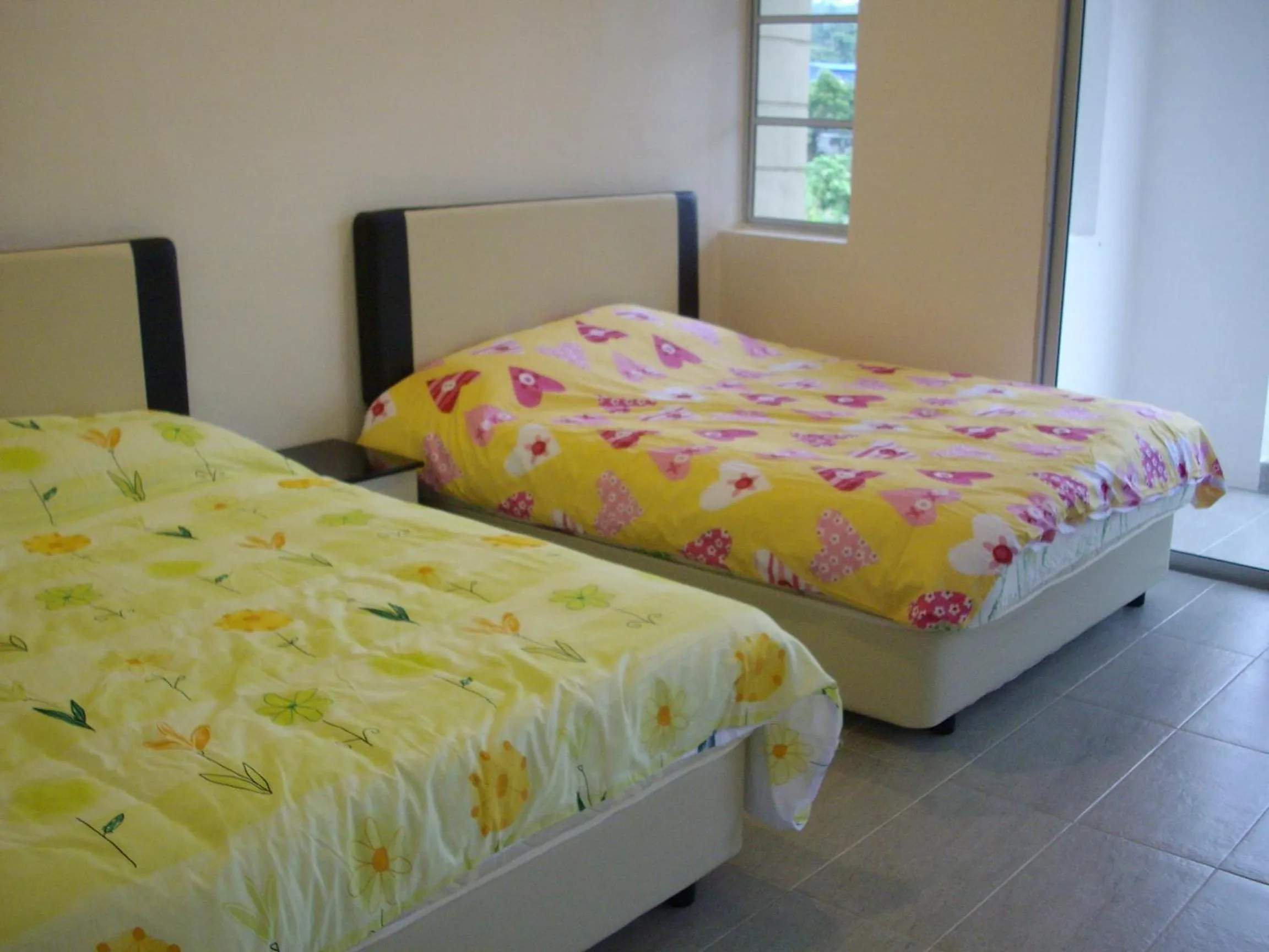 Seven-Bedroom Bungalow with Garden View in Greenleaf Angsana Homestay