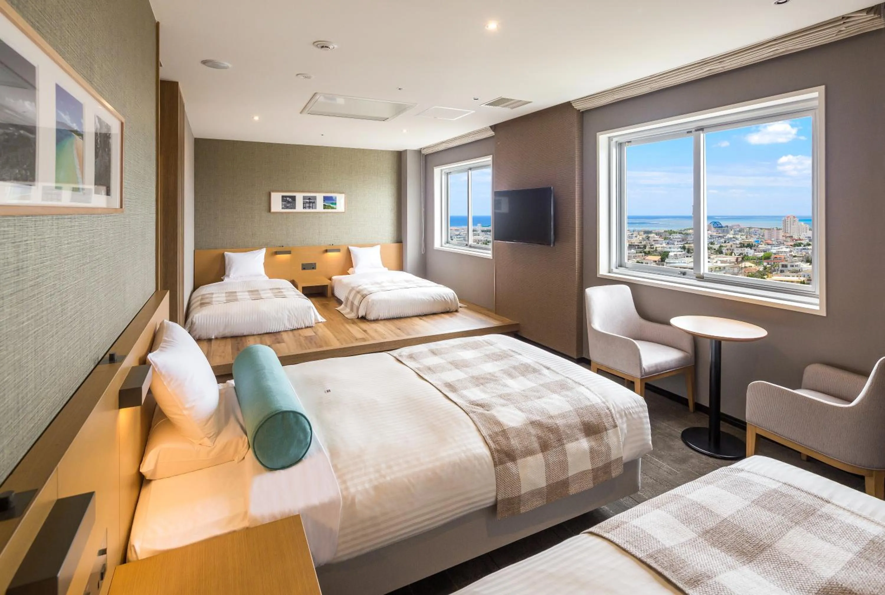 Deluxe Quadruple Room with Ocean View - Non-Smoking in Art Hotel Ishigakijima