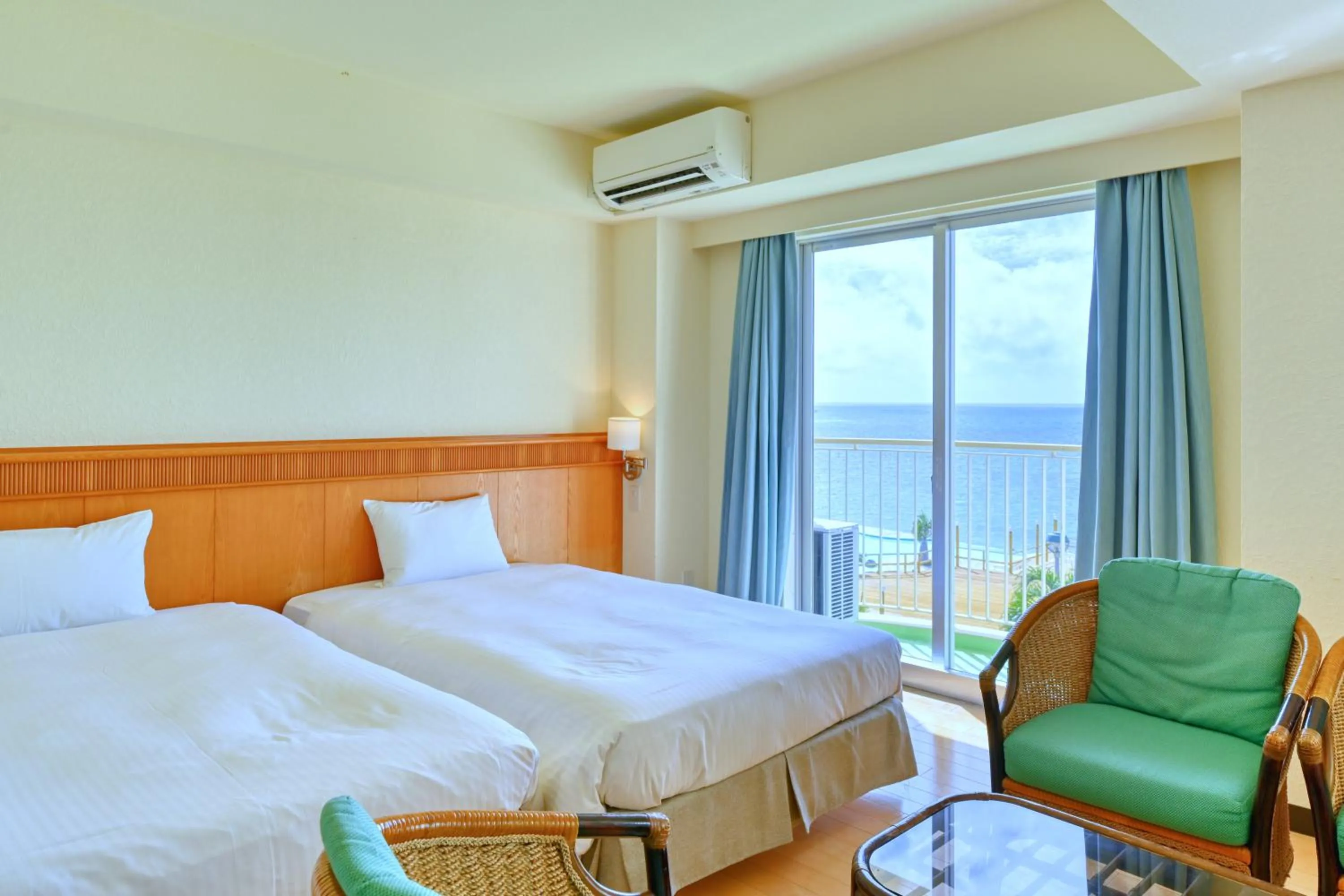 Standard Twin Room with Ocean View And Bath - Main Building in Beach Hotel Sunshine Ishigakijima