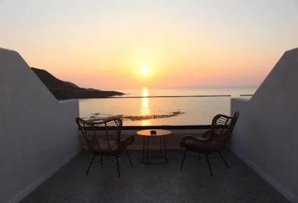 Triple Room with Sea View in E.J. Pyrgos Bay Hotel