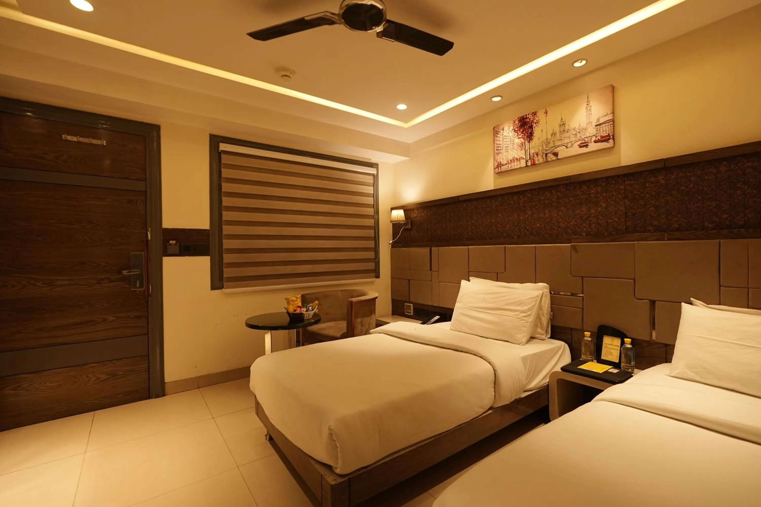Superior King or Twin Room in THE SINGH EMPIRE,New Delhi City Centre