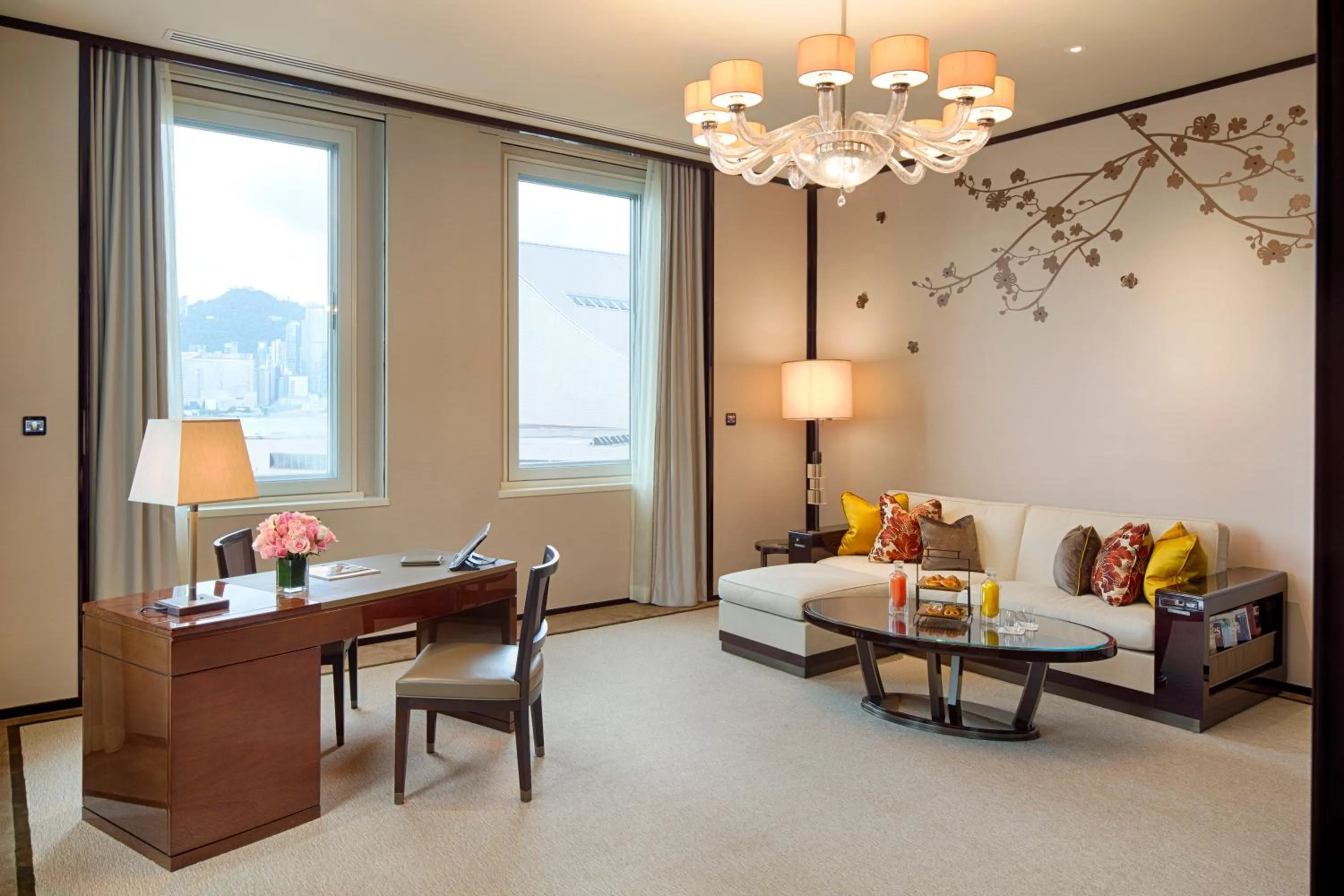 Superior Courtyard Suite in The Peninsula Hong Kong