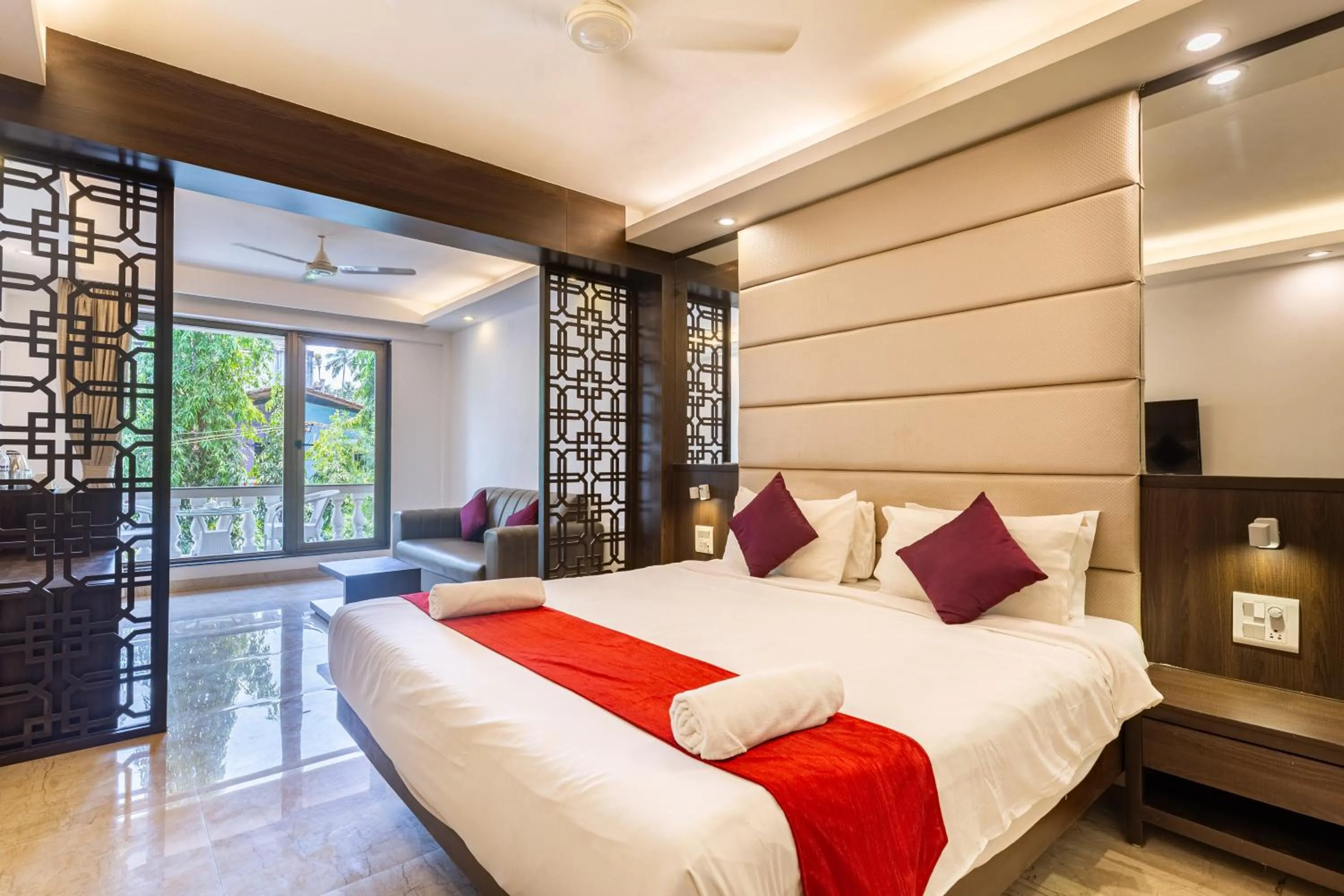 King Room in Calux Joia Do Mar Resort - Calangute