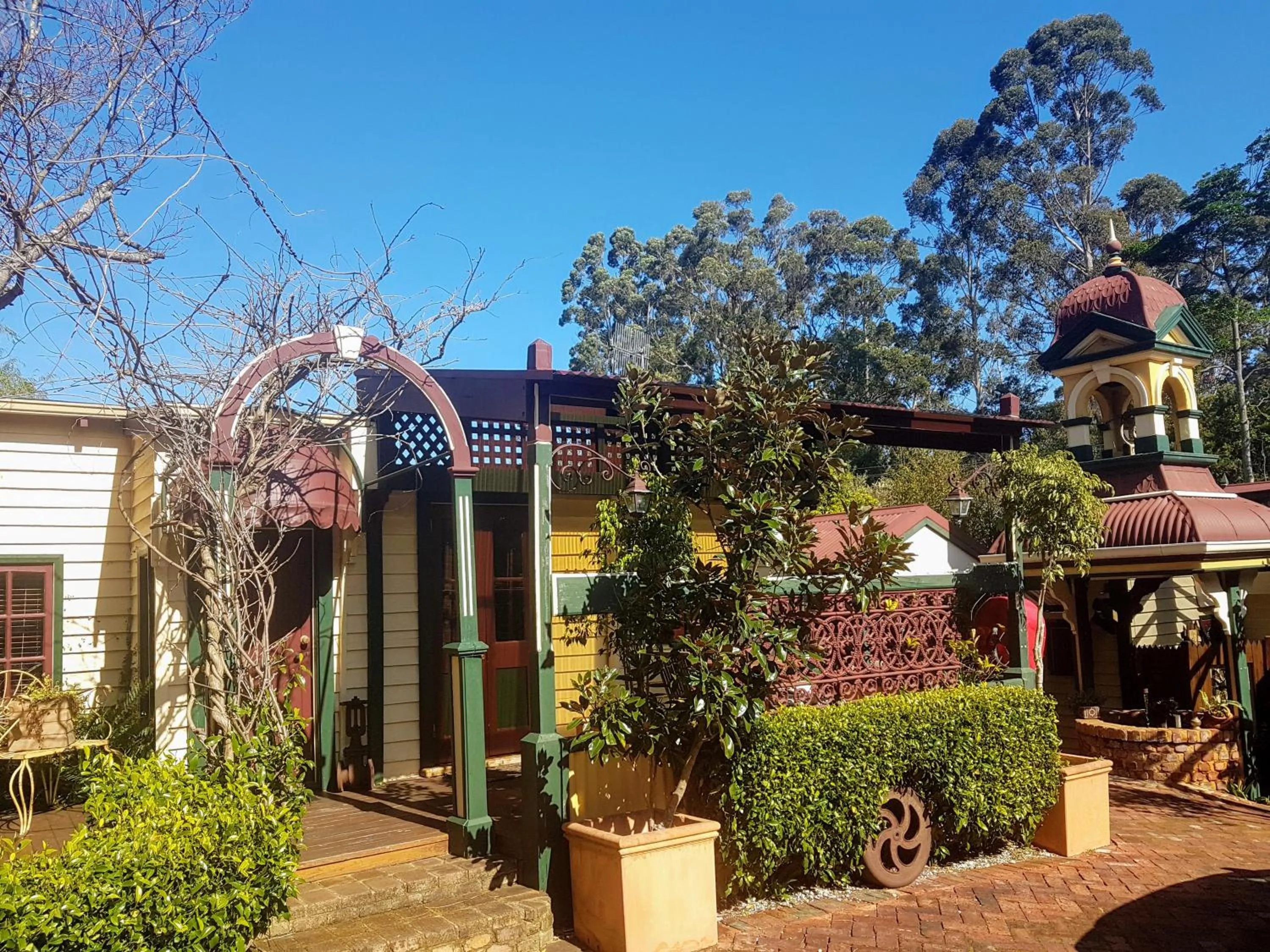 Studio with Terrace in Bridgefield Guest House