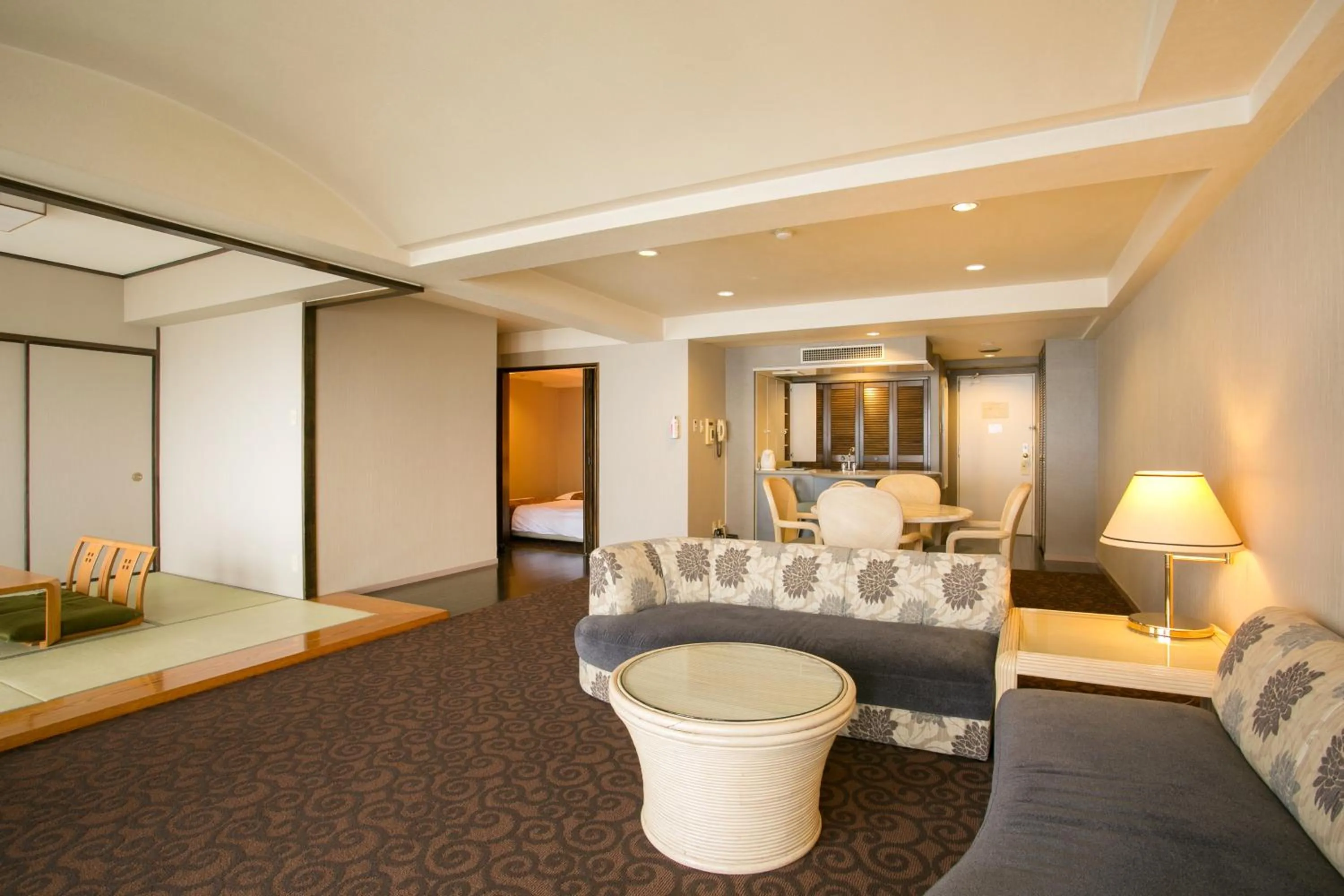 Deluxe Twin Room with Sea View in Mikawawan Resort Linx