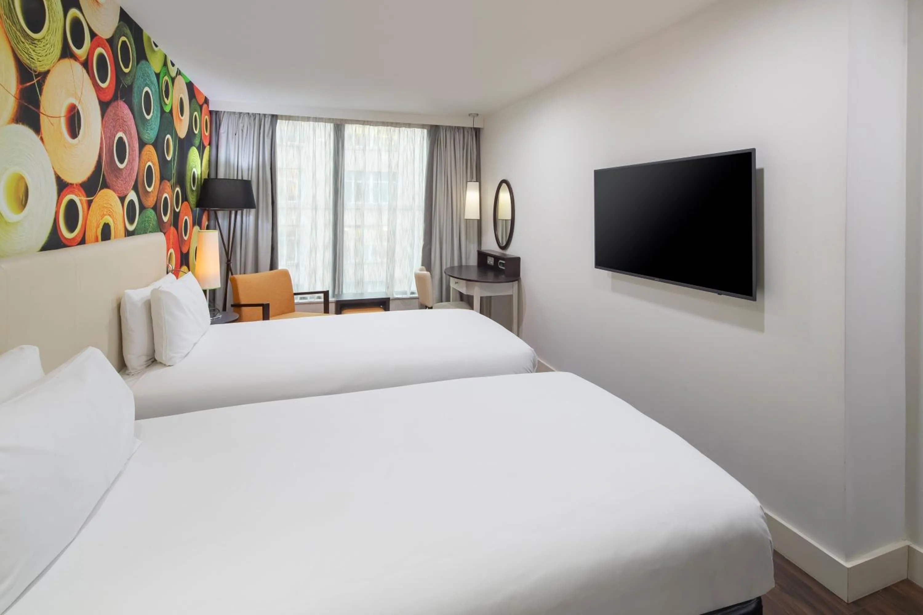 Premium Twin Room in Hotel Indigo Liverpool by IHG