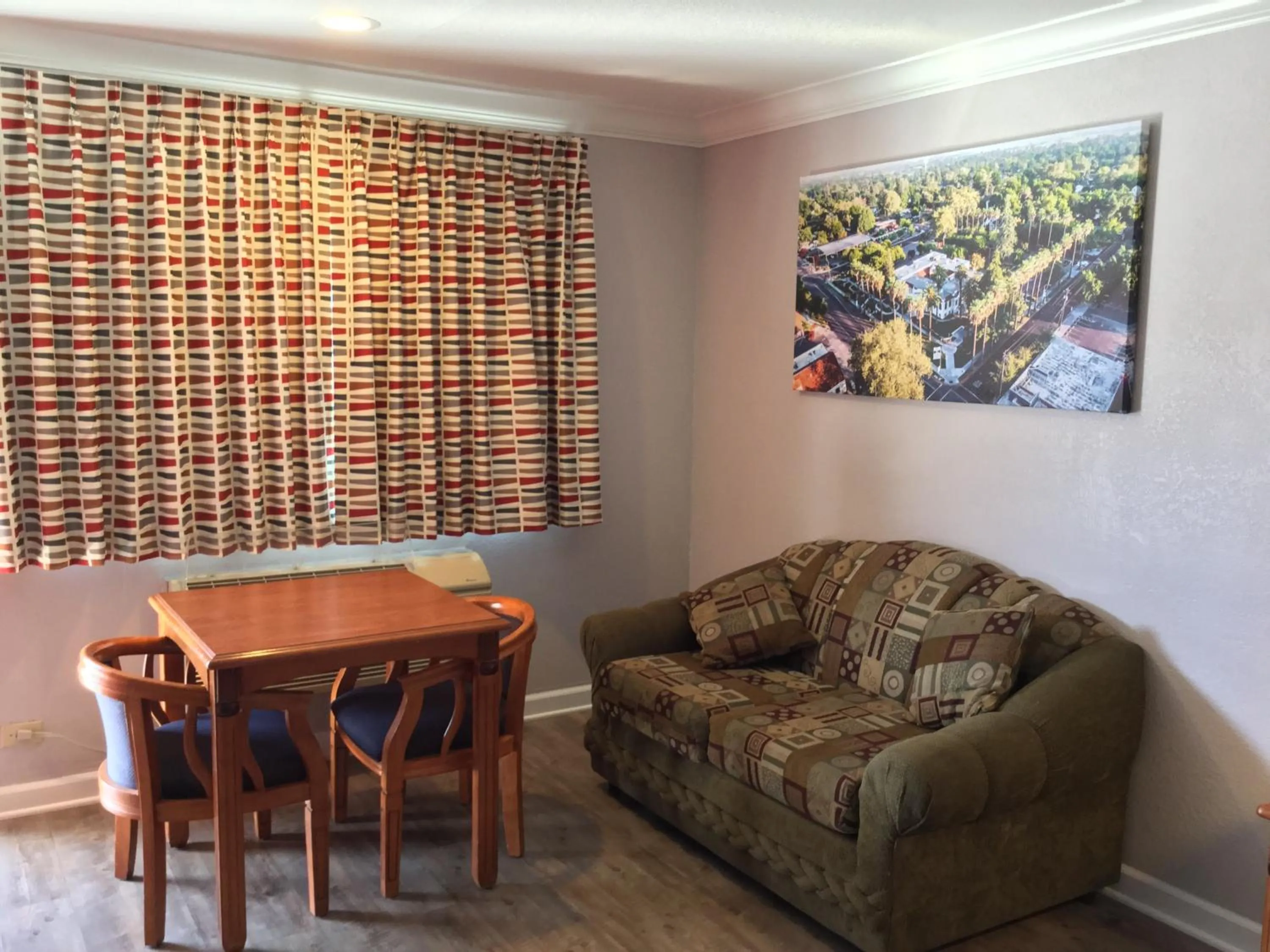 Standard Single Room - single occupancy in Journey Inn