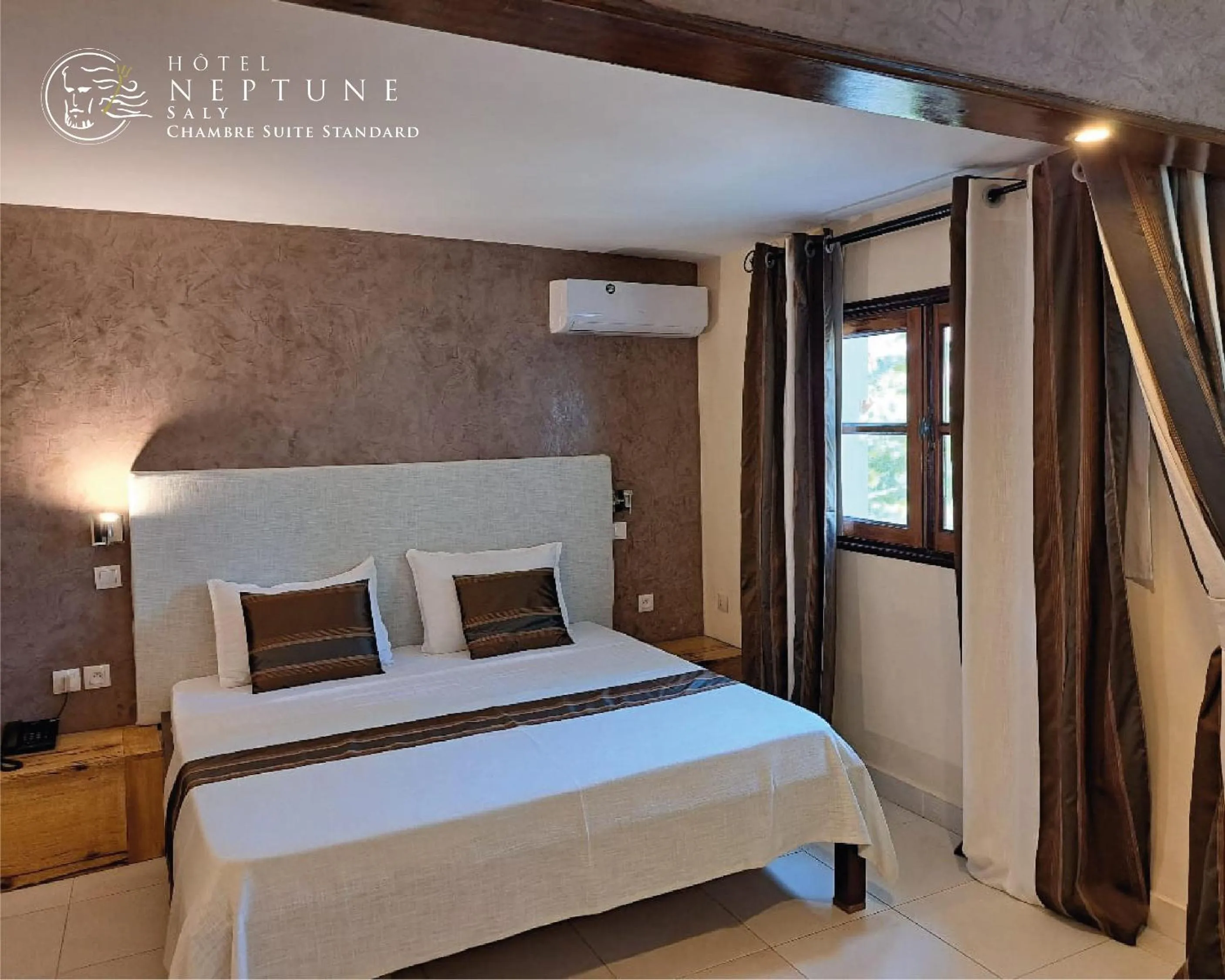 Bed in Neptune