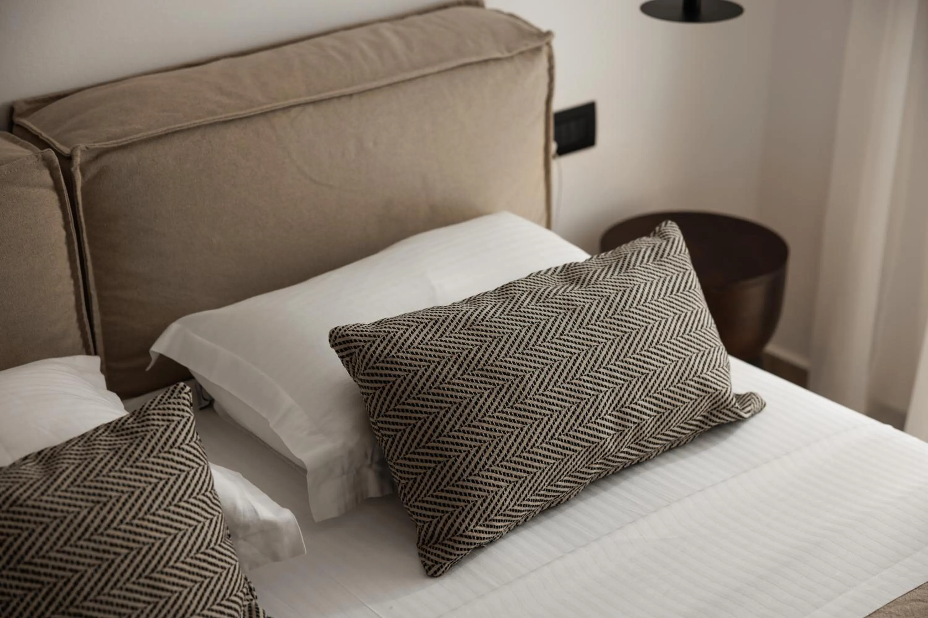 Bed in Hotel Sphinx