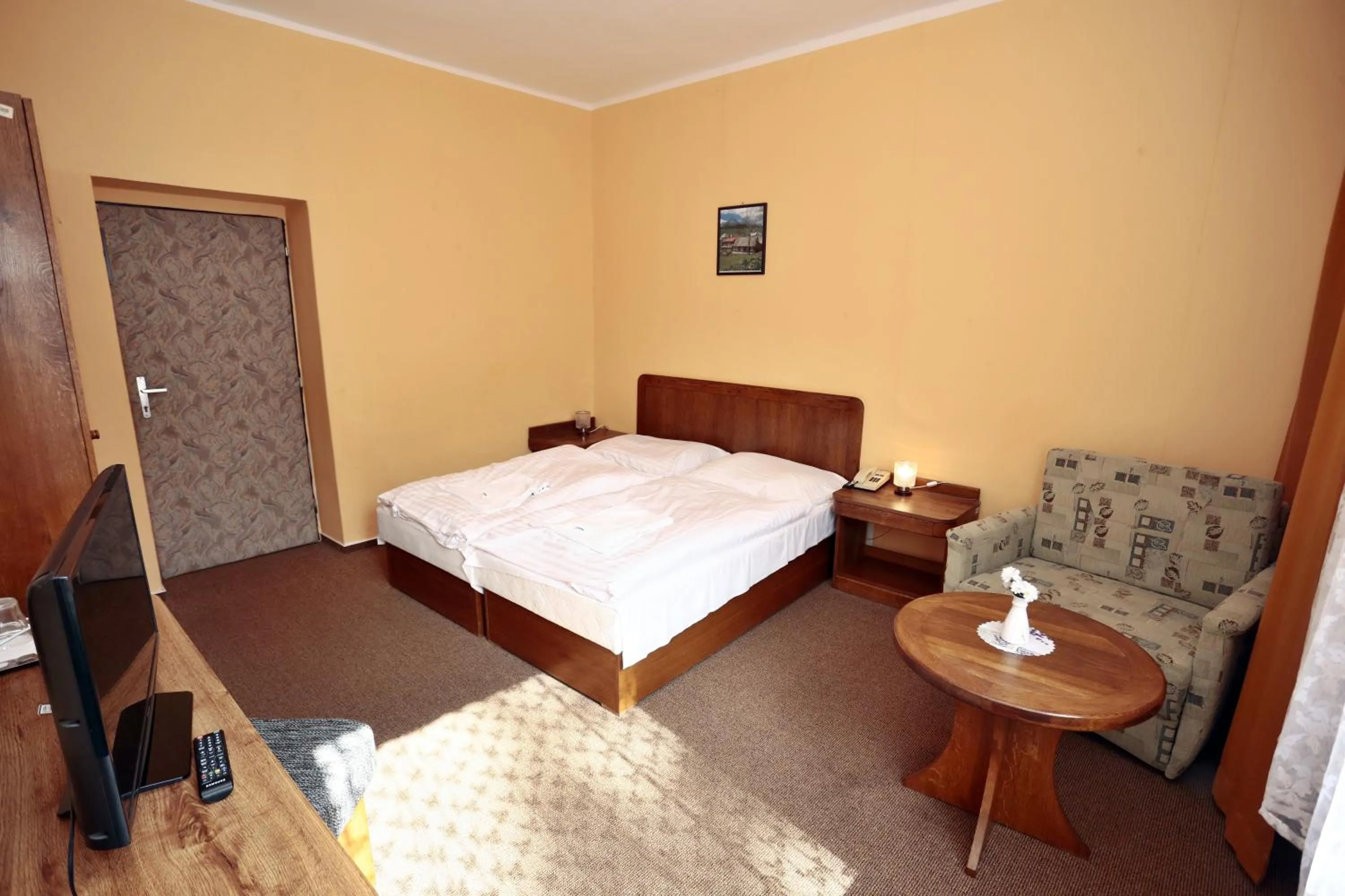 Standard Twin Room - single occupancy in Hotel SOREA ĎUMBIER