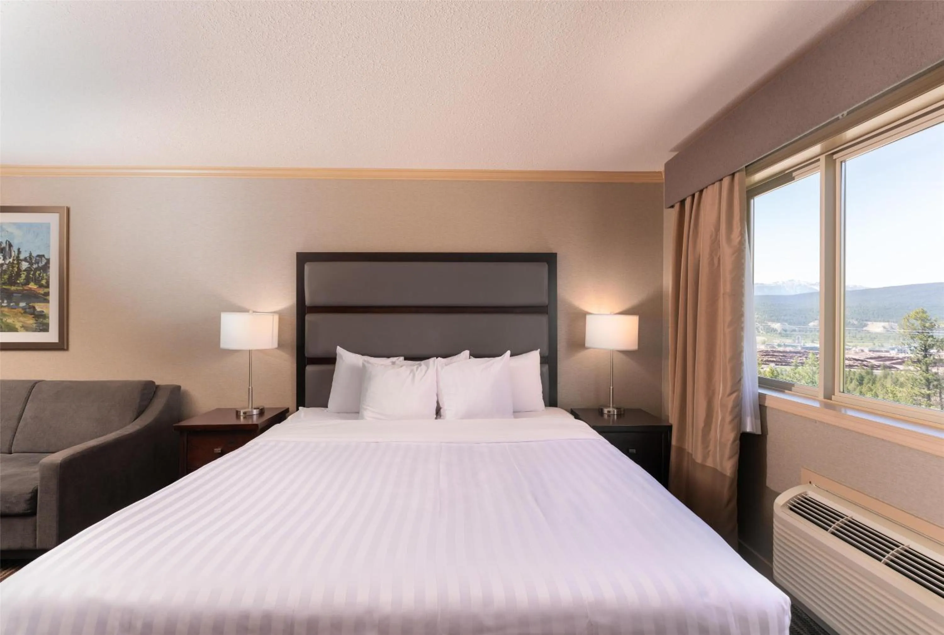 One-Bedroom Suite in Prestige Radium Hot Springs Resort, WorldHotels Crafted