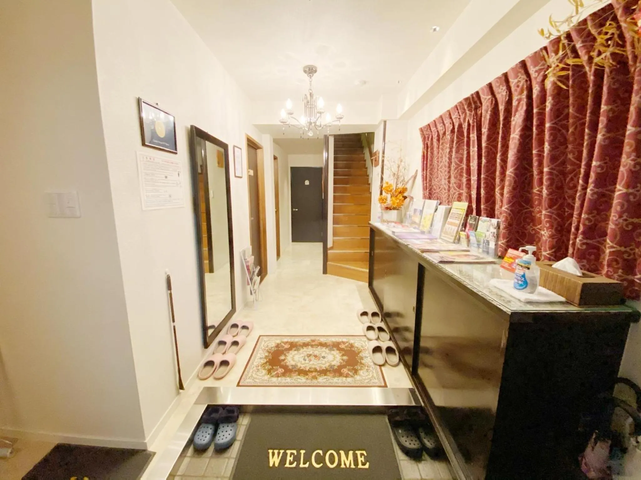 Duplex Apartment in GuestHouse017徳島個室 飲食街中心 阿波踊り会館7分 文理&徳島大学 アスティとくしま車8分