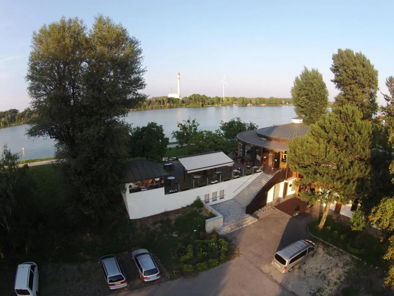 Bird's eye view in River Lodge