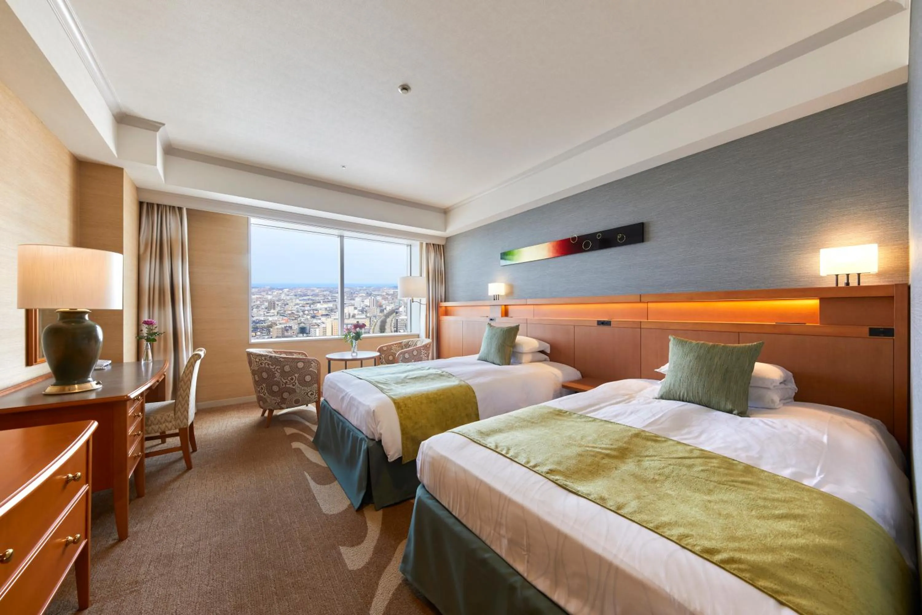 High Floor Comfort Twin Room - Non-Smoking in Hotel Nikko Kanazawa