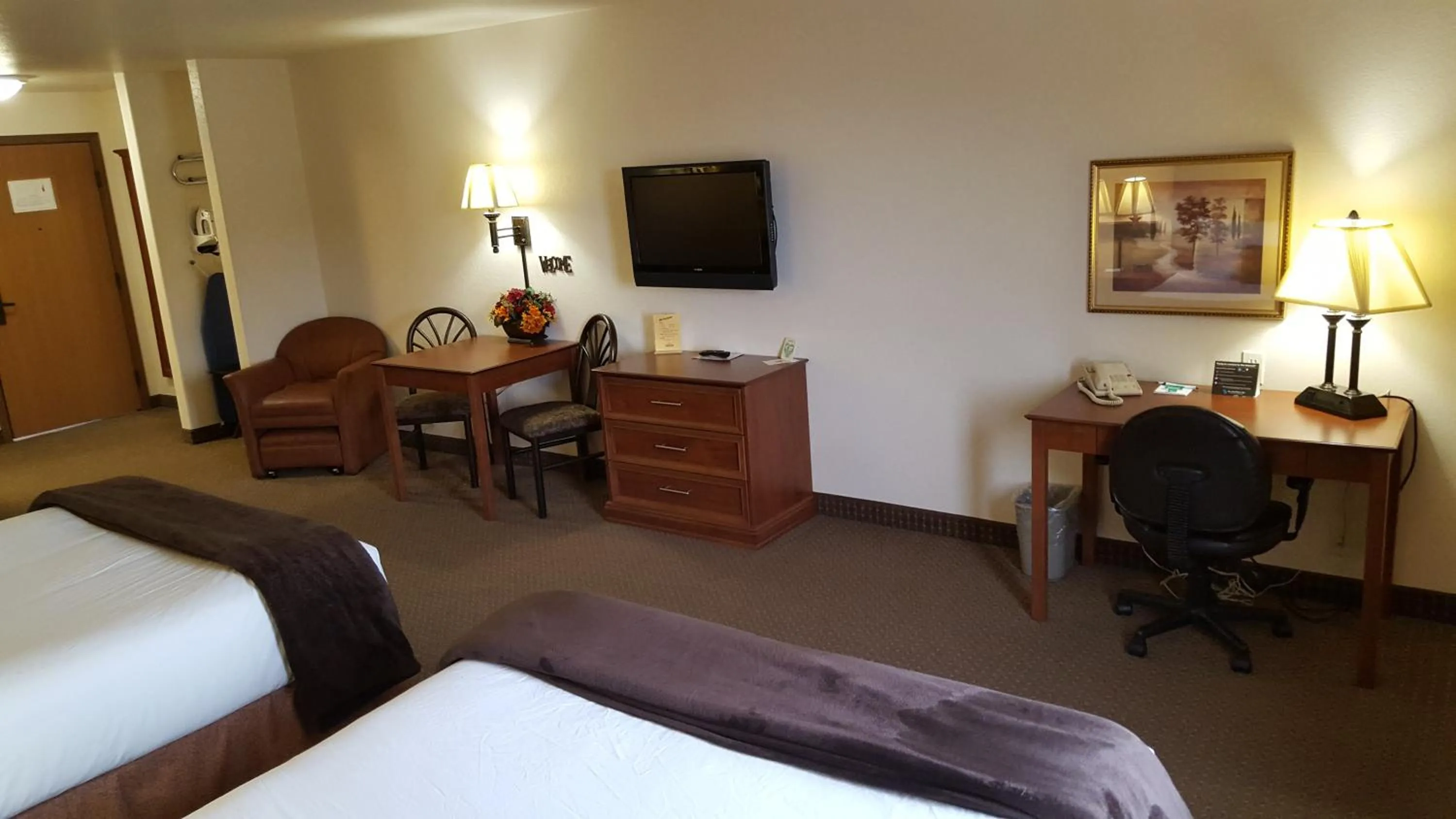 Two Queen Suite with Sofa Bed in Expressway Suites Fargo