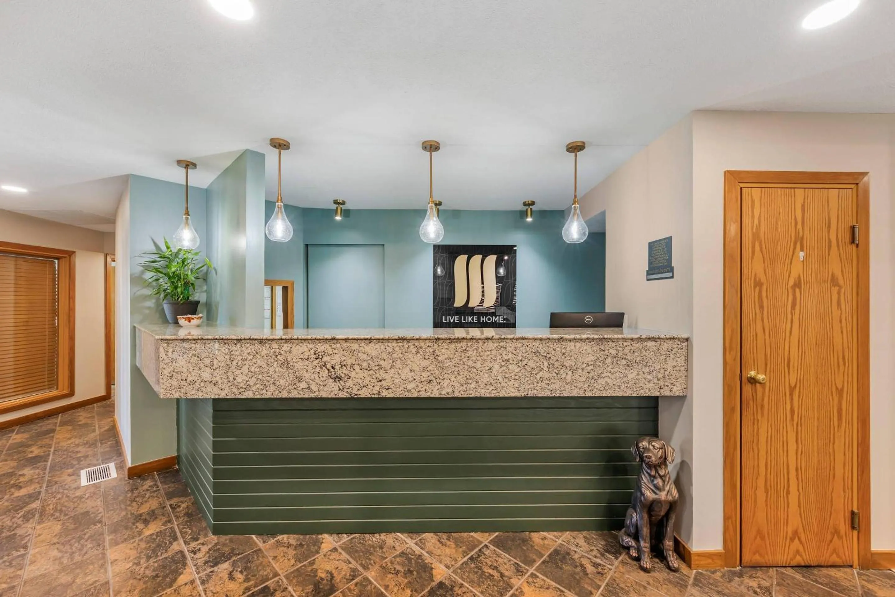 Lobby or reception in MainStay Suites Springfield South - Battlefield Rd