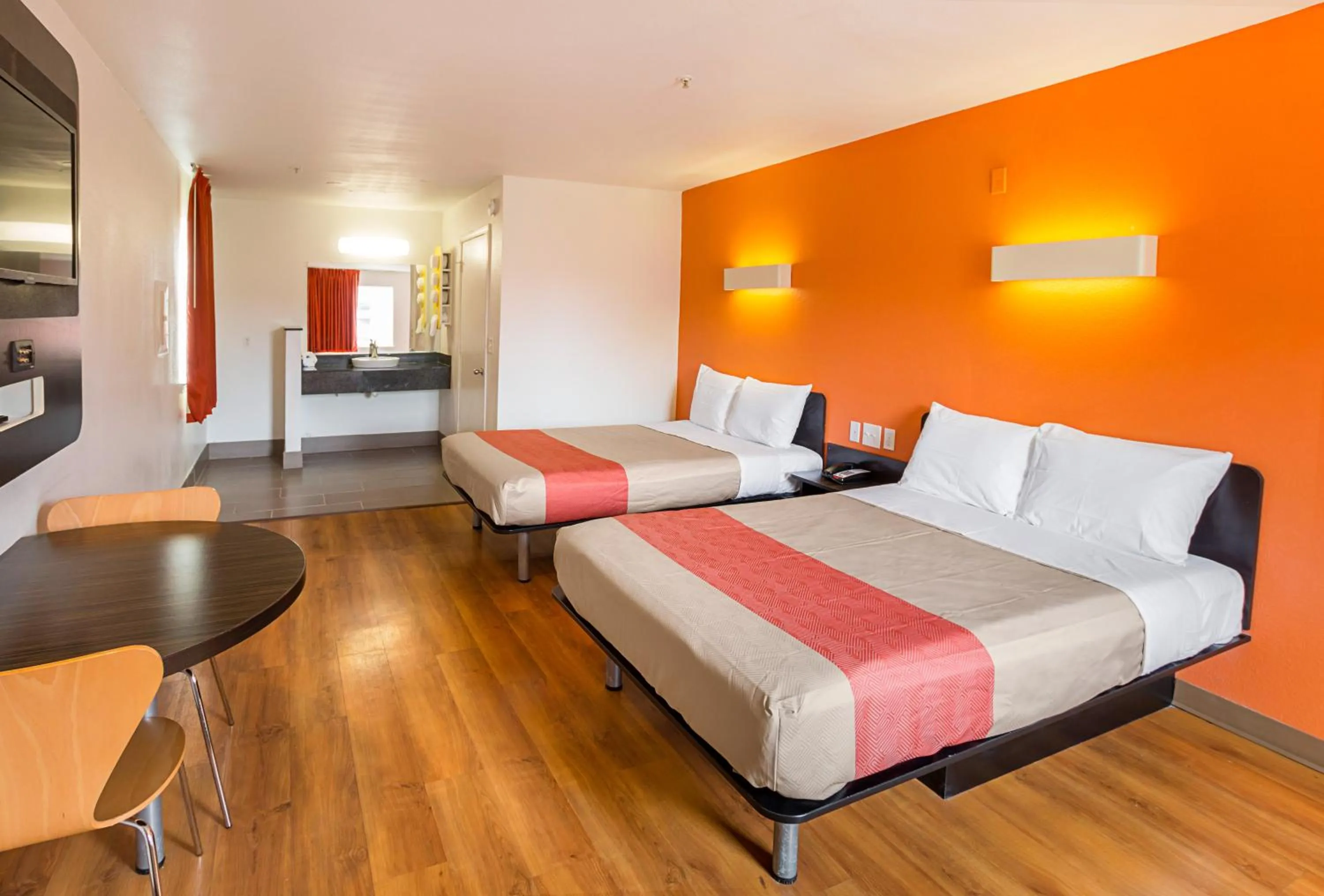 Quadruple Room - Disability Access - Non-Smoking in Motel 6-Grand Prairie, TX - Near Six Flags Drive