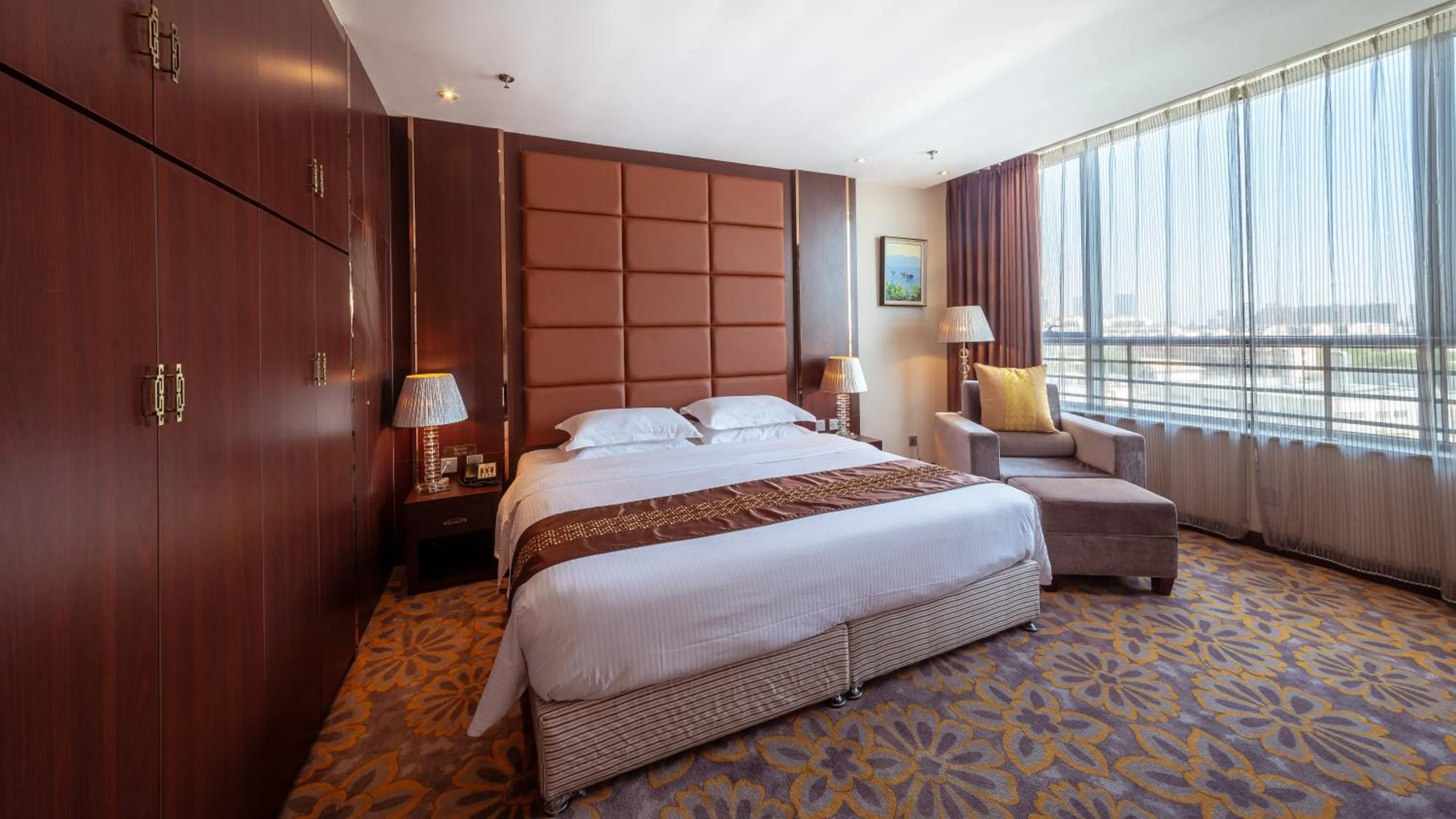 Business Suite in Beijing Sunflower Hotel--Beijing Universal Studios Resort