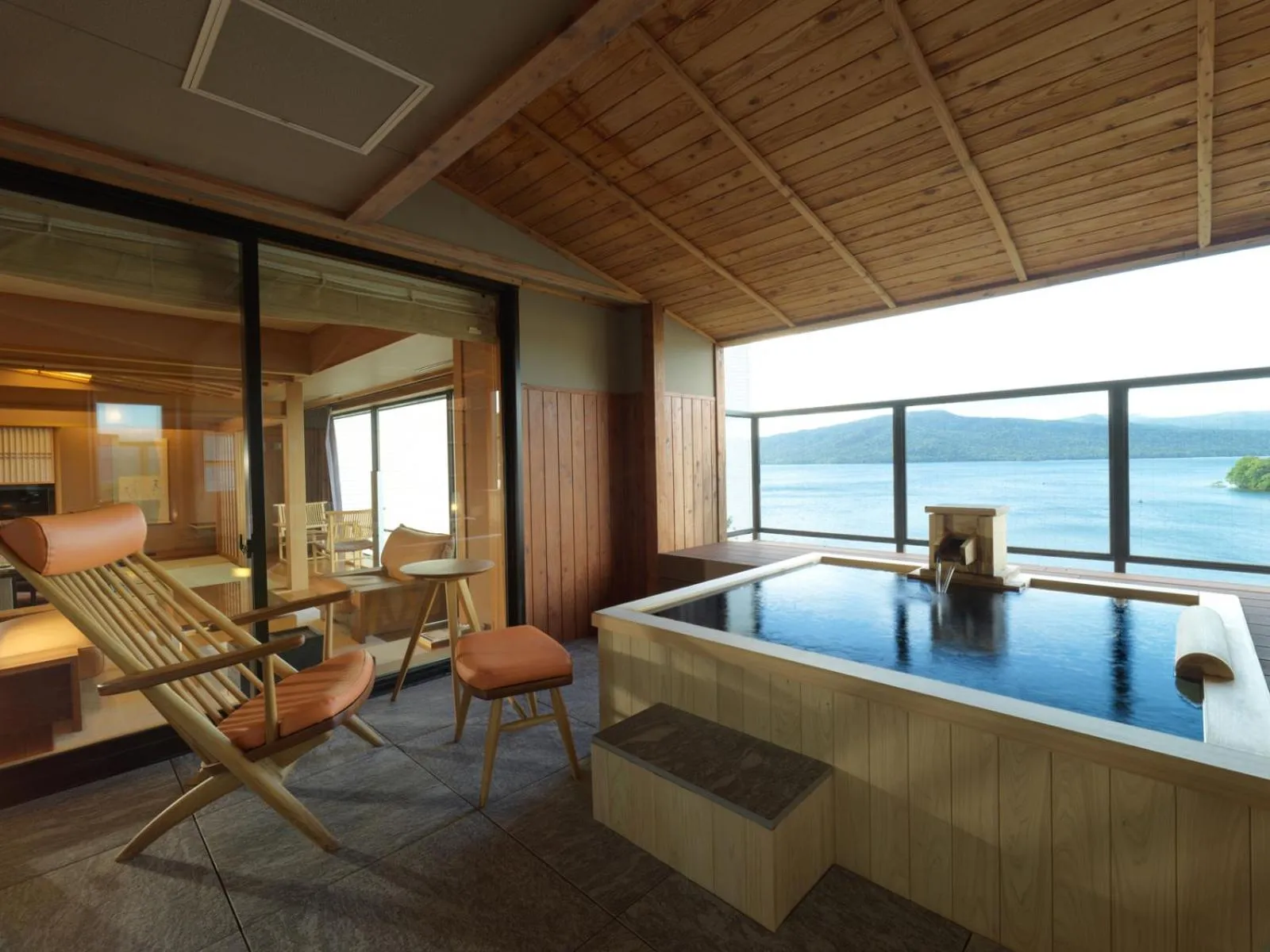 Premium Suite with Open-Air Bath and Lake View - Traditional Japanese Style Kaiseki Dinner + Japanese Style Breakfast Included in Akan Tsuruga Besso Hinanoza