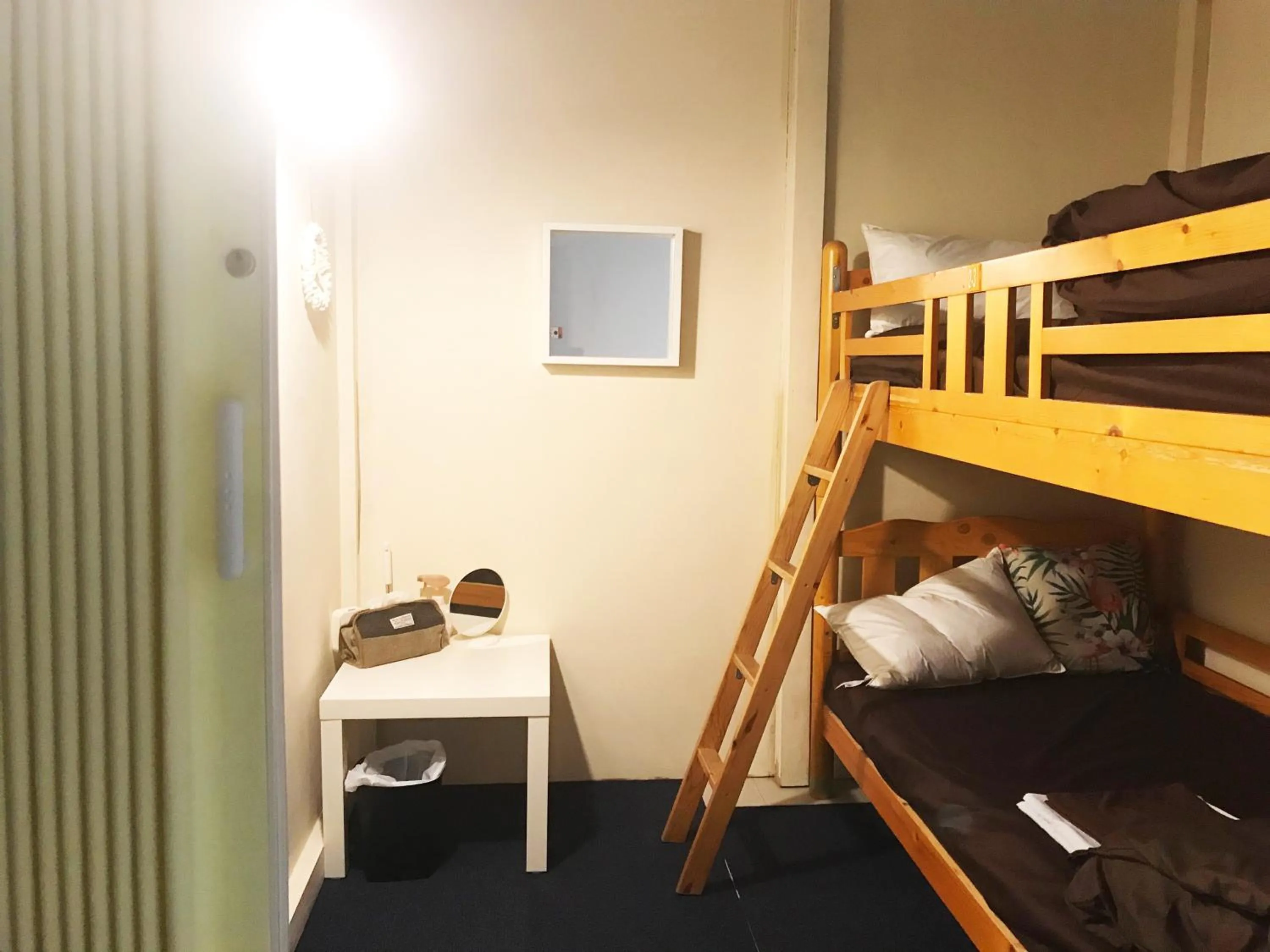 Superior Female Dormitory room in Guesthouse Churayado Ishigakijima