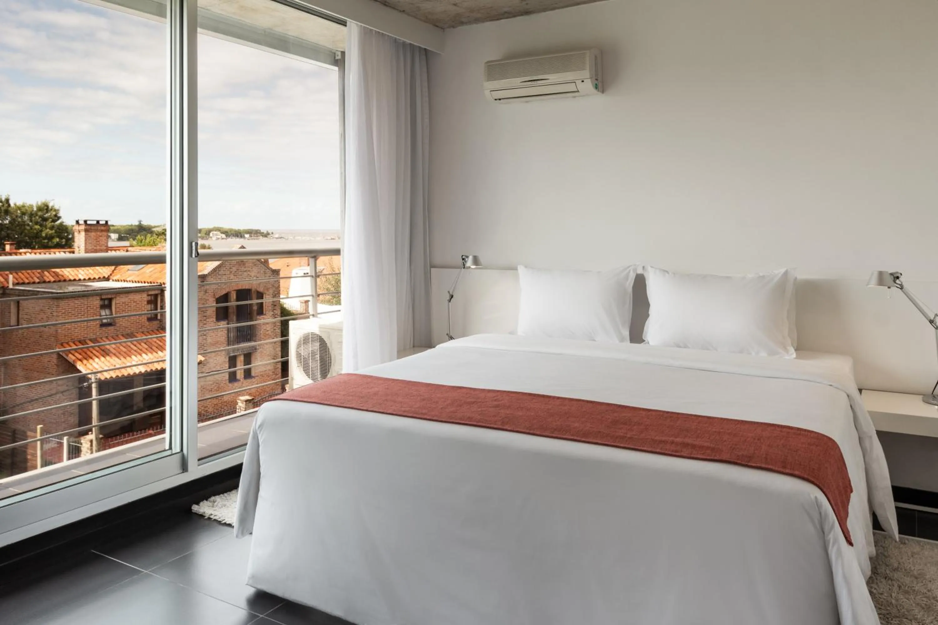 Suite in Costa Colonia - Riverside Boutique Hotel