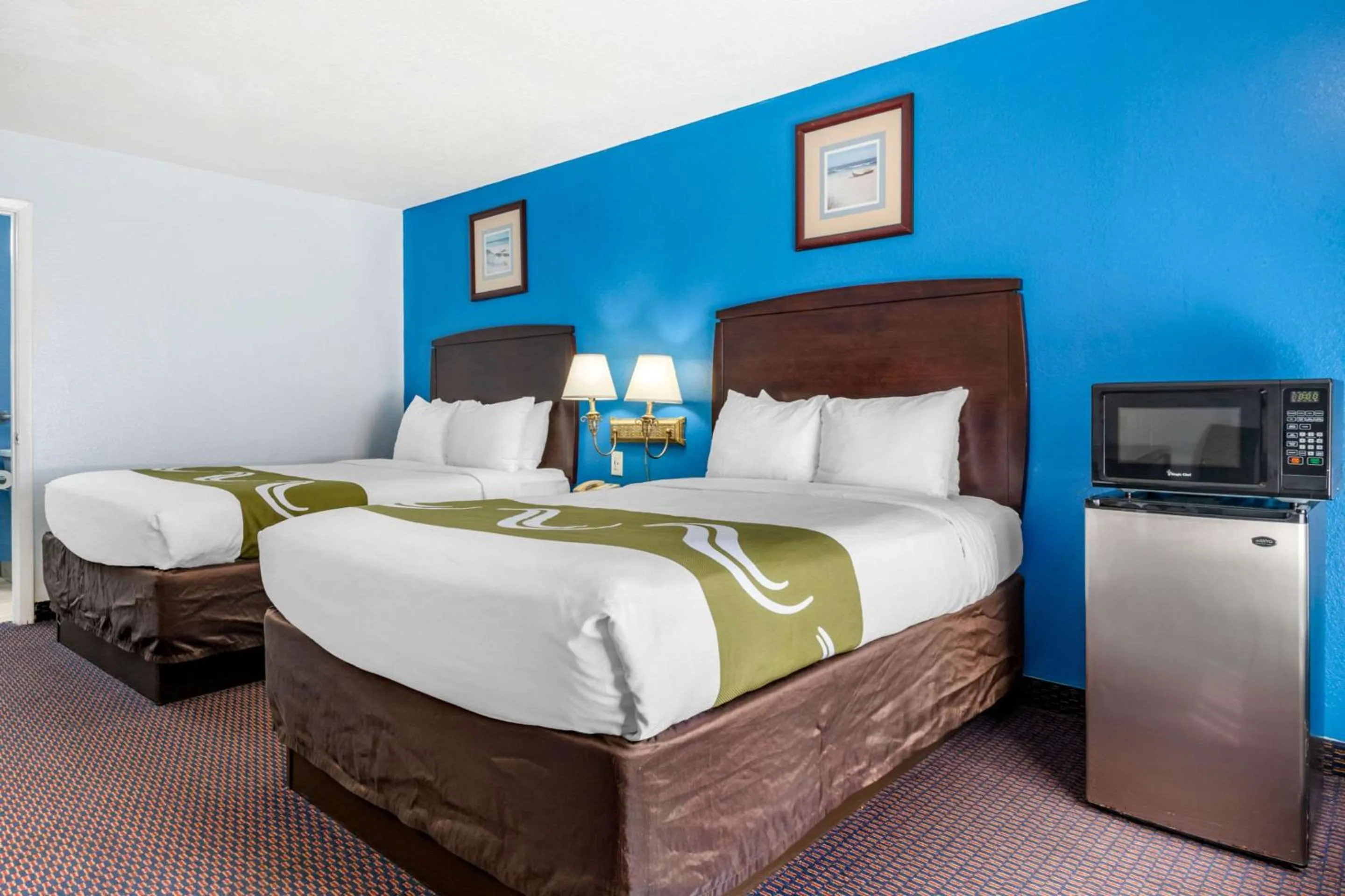 Queen Room with Two Queen Beds - Accessible/Non-Smoking  in Quality Inn Sarasota North Near Lido Key Beach