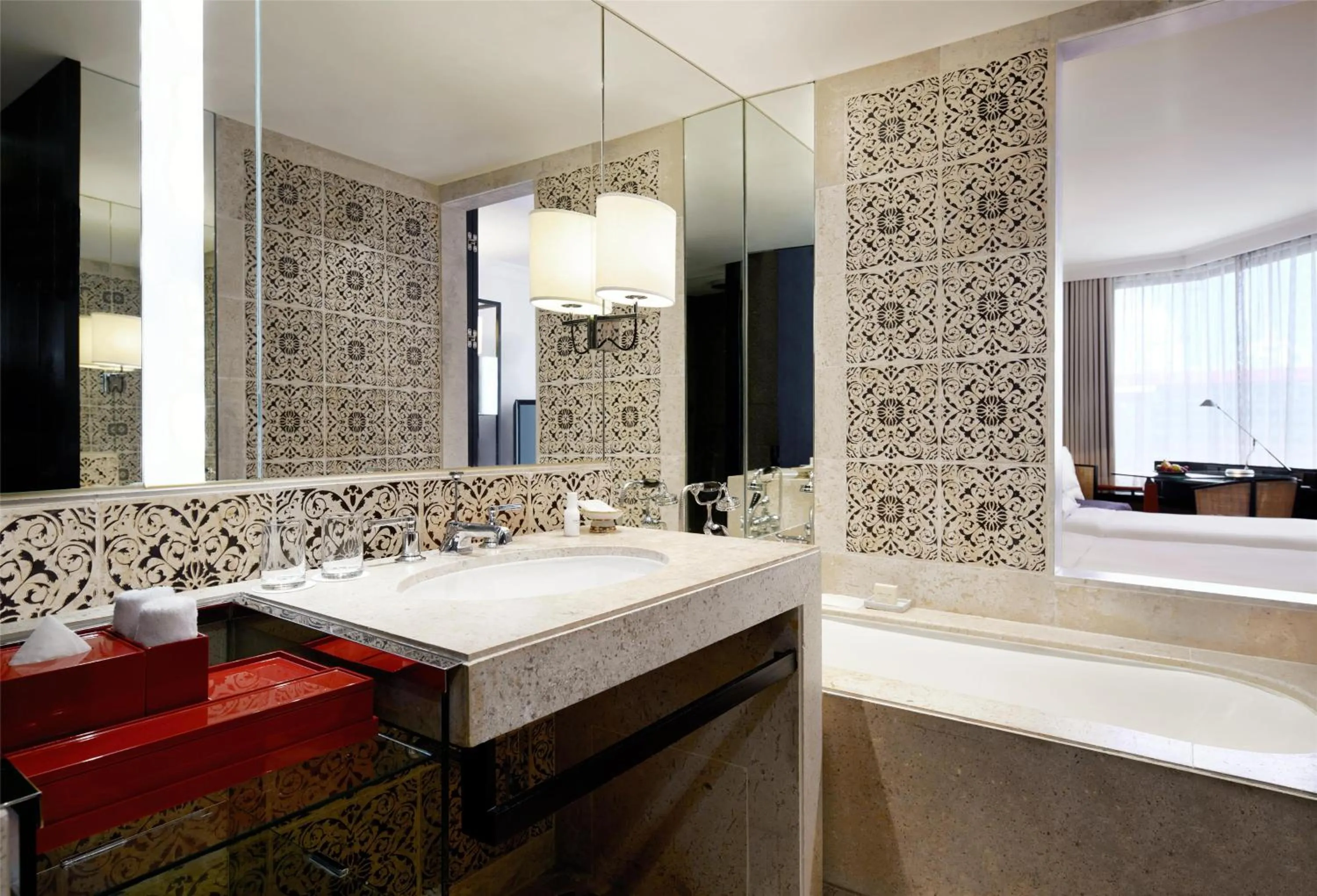 Twin Room - Club Access in Grand Hyatt Erawan Bangkok