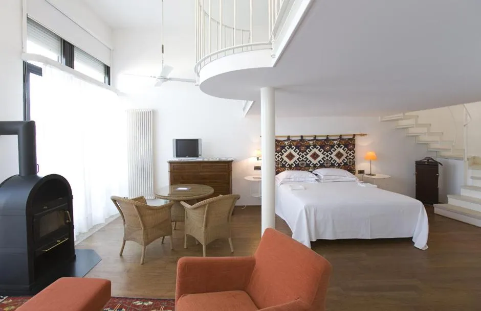 Suite in Hotel Emilia