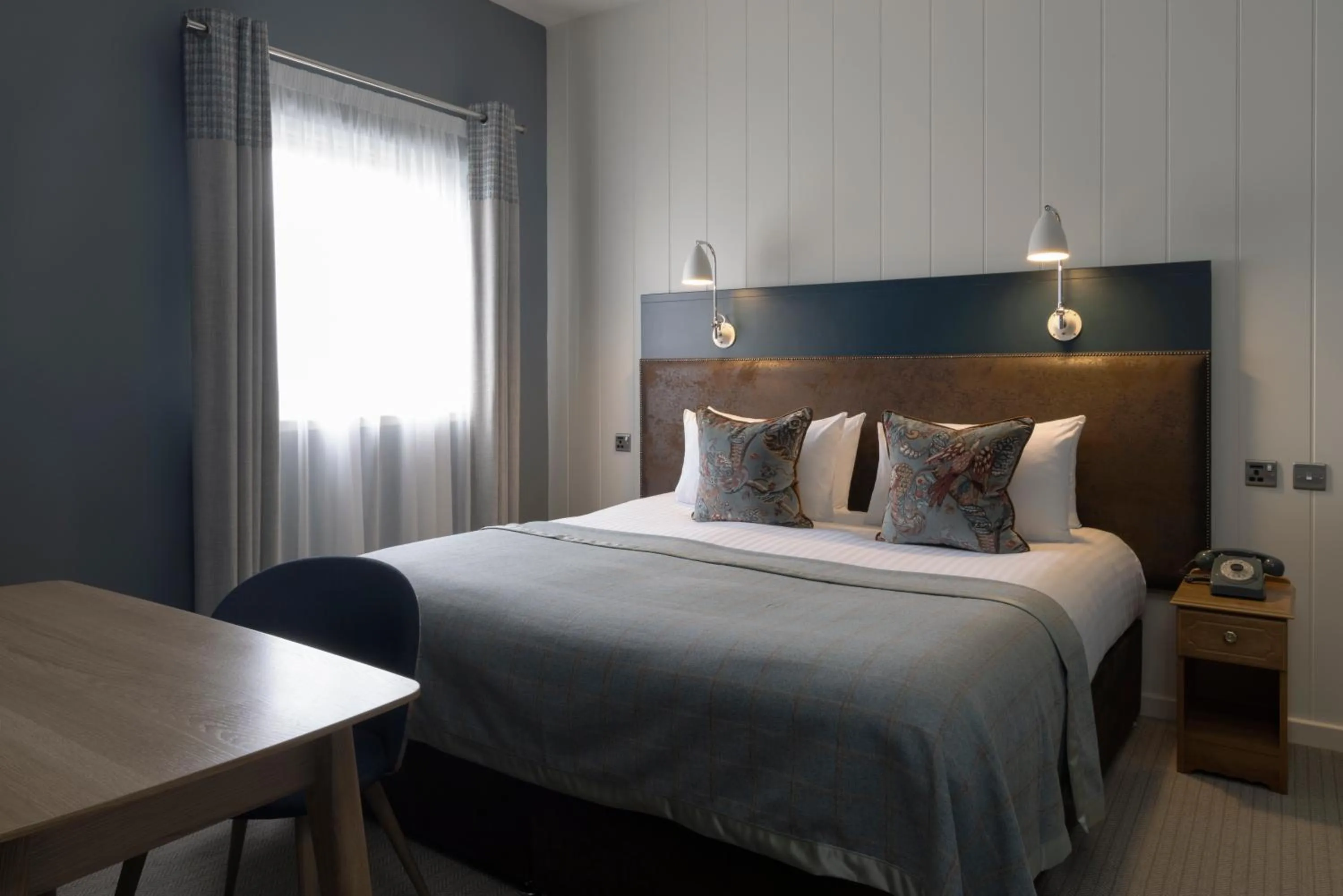 Classic King Room in Balmoral Arms