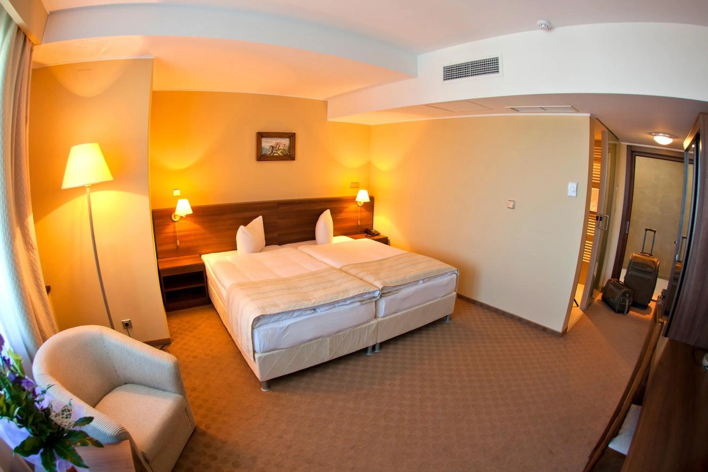 Double or Twin Room in Grand Hotel
