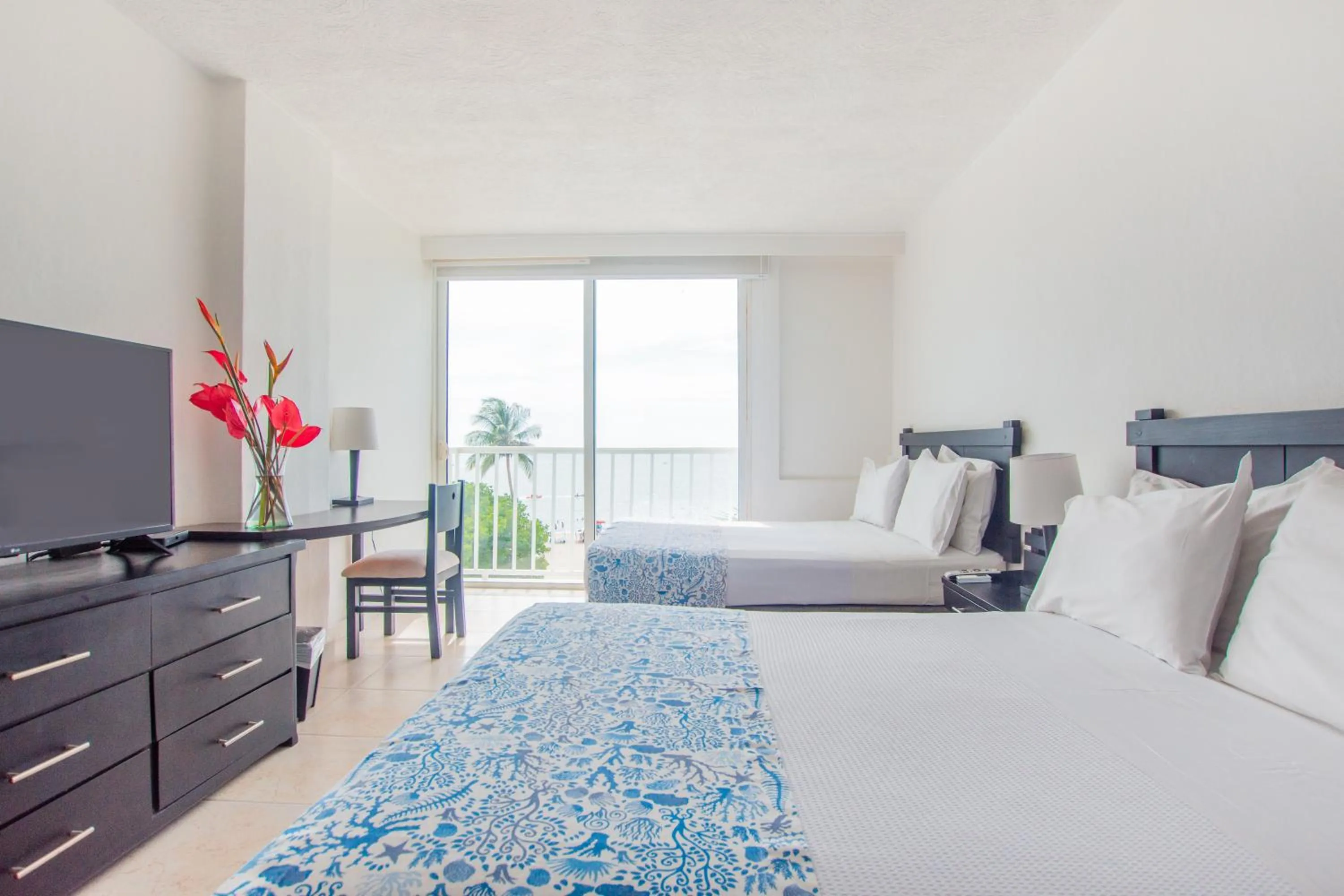 Superior Double or Twin Room in Tamaca Beach Resort