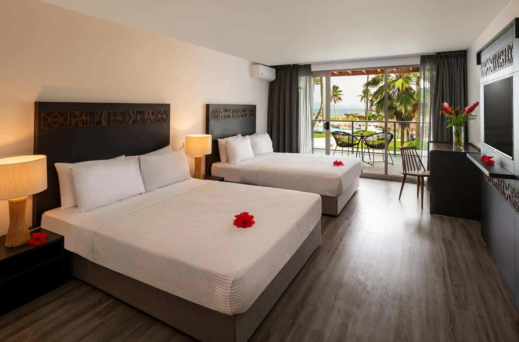 Superior Ocean View Twin Room in The Pearl South Pacific Resort, Spa & Golf Course