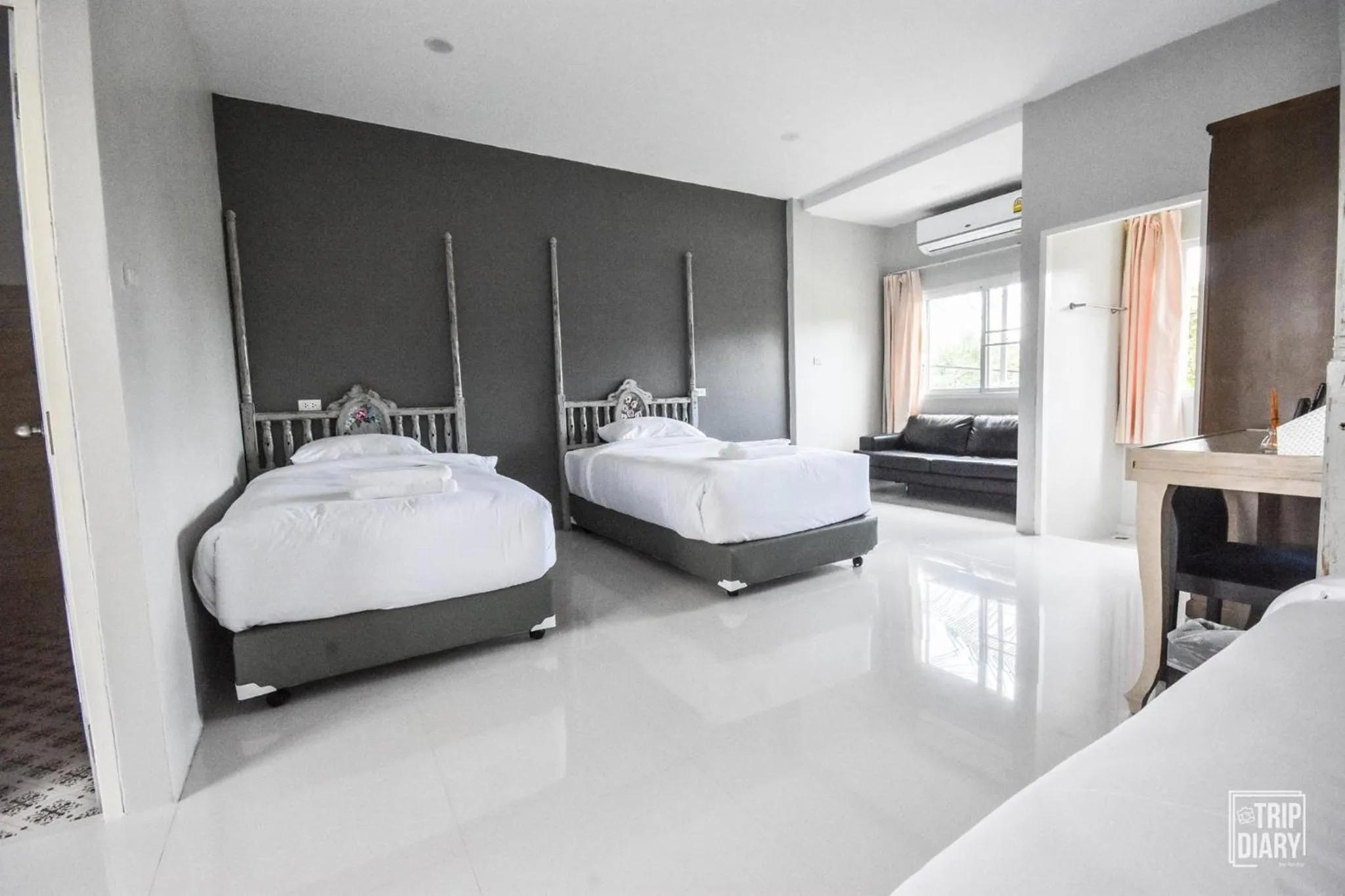 Deluxe Quadruple Room in Phuket Nonnita Boutique Resort - SHA Plus