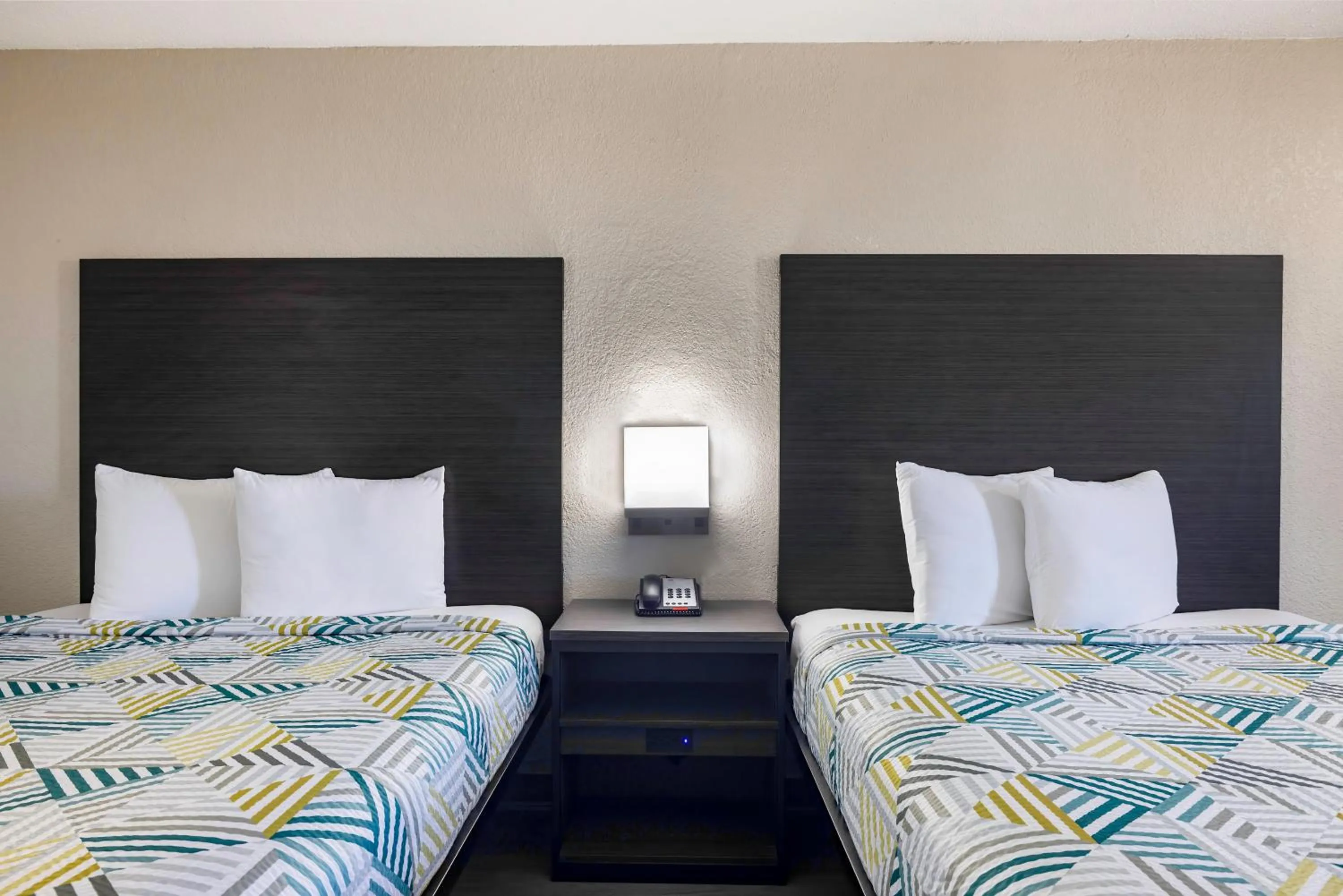 Queen Room with Two Queen Beds - Non-Smoking in Motel 6 Lake Charles, LA