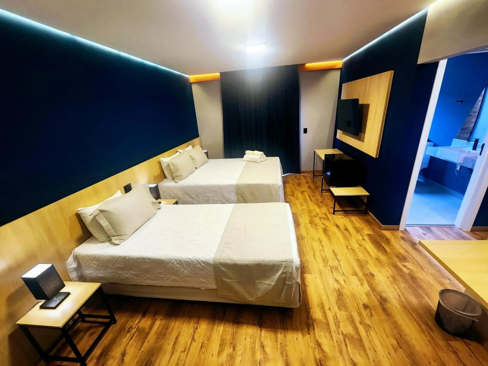 One-Bedroom Premium Apartment - single occupancy in Minas Garden Hotel