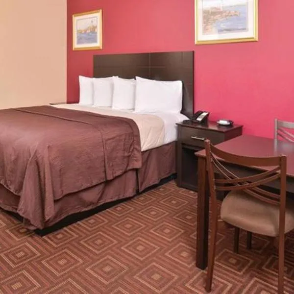 King Room in Americas Best Value Inn-Baytown