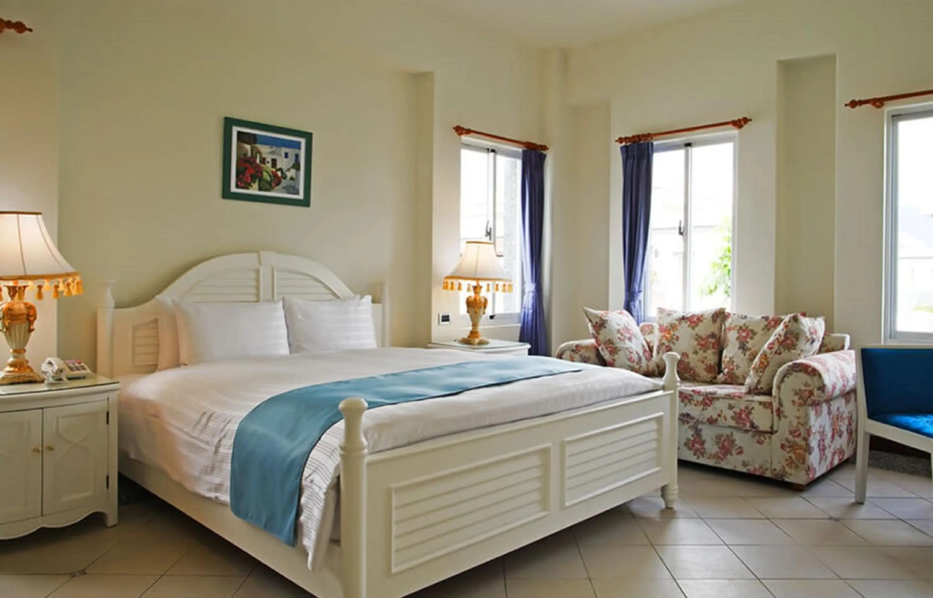 Duke Villa with Private Pool in Papago International Resort