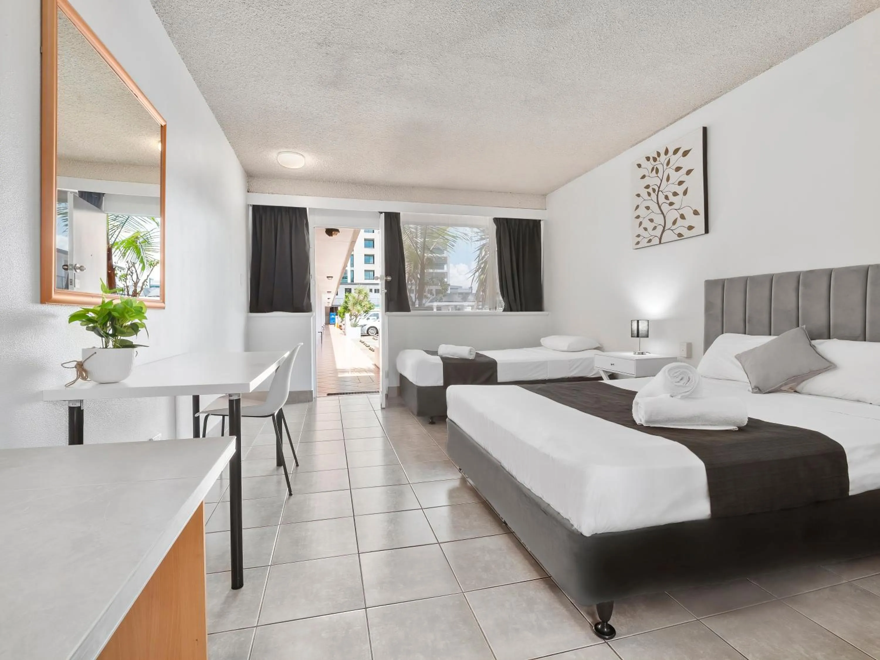 Twin Room (Pet Friendly) in The Robert Towns